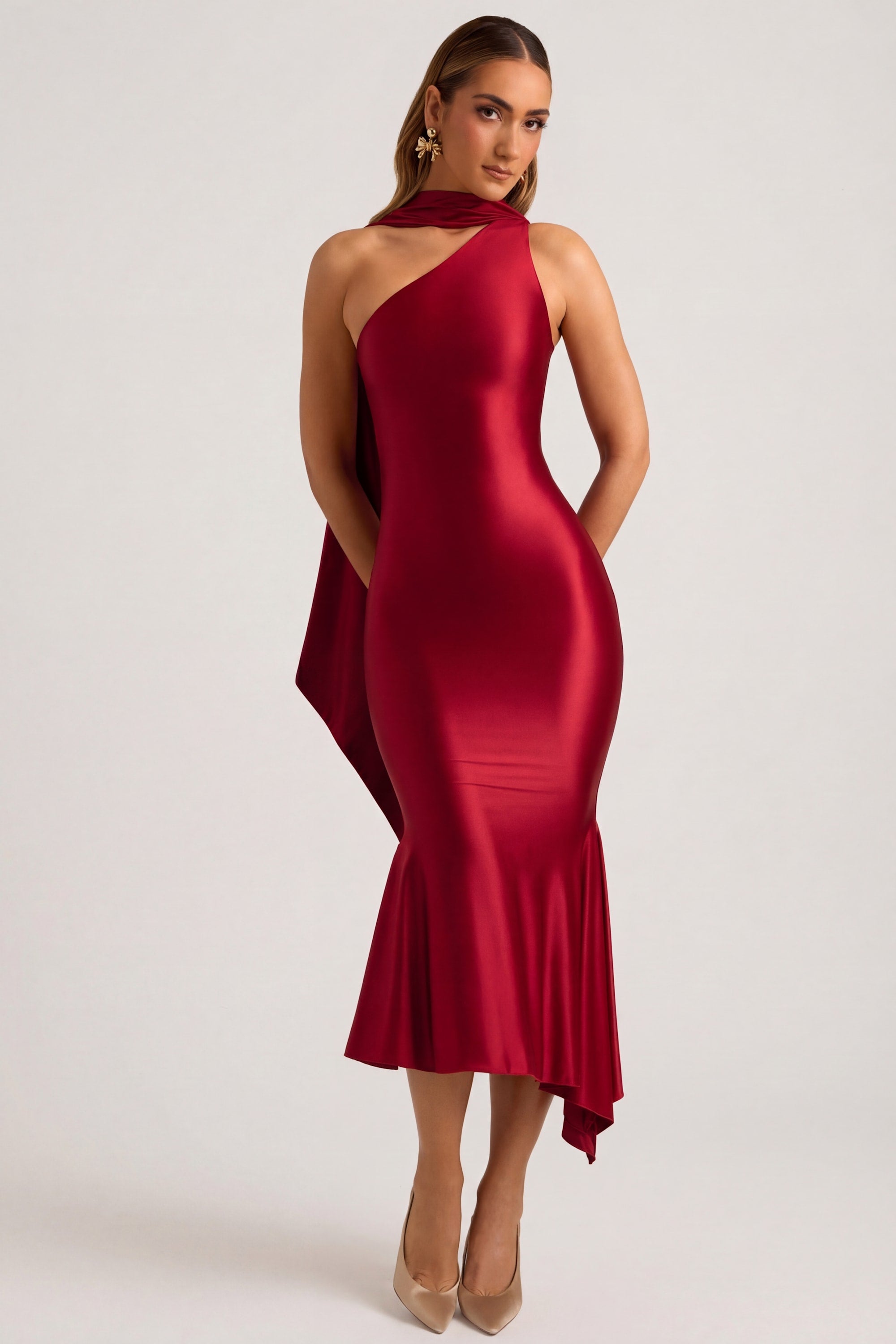Shaya Asymmetric Scarf-Detail Midaxi Dress in True Red – Oh Polly UK