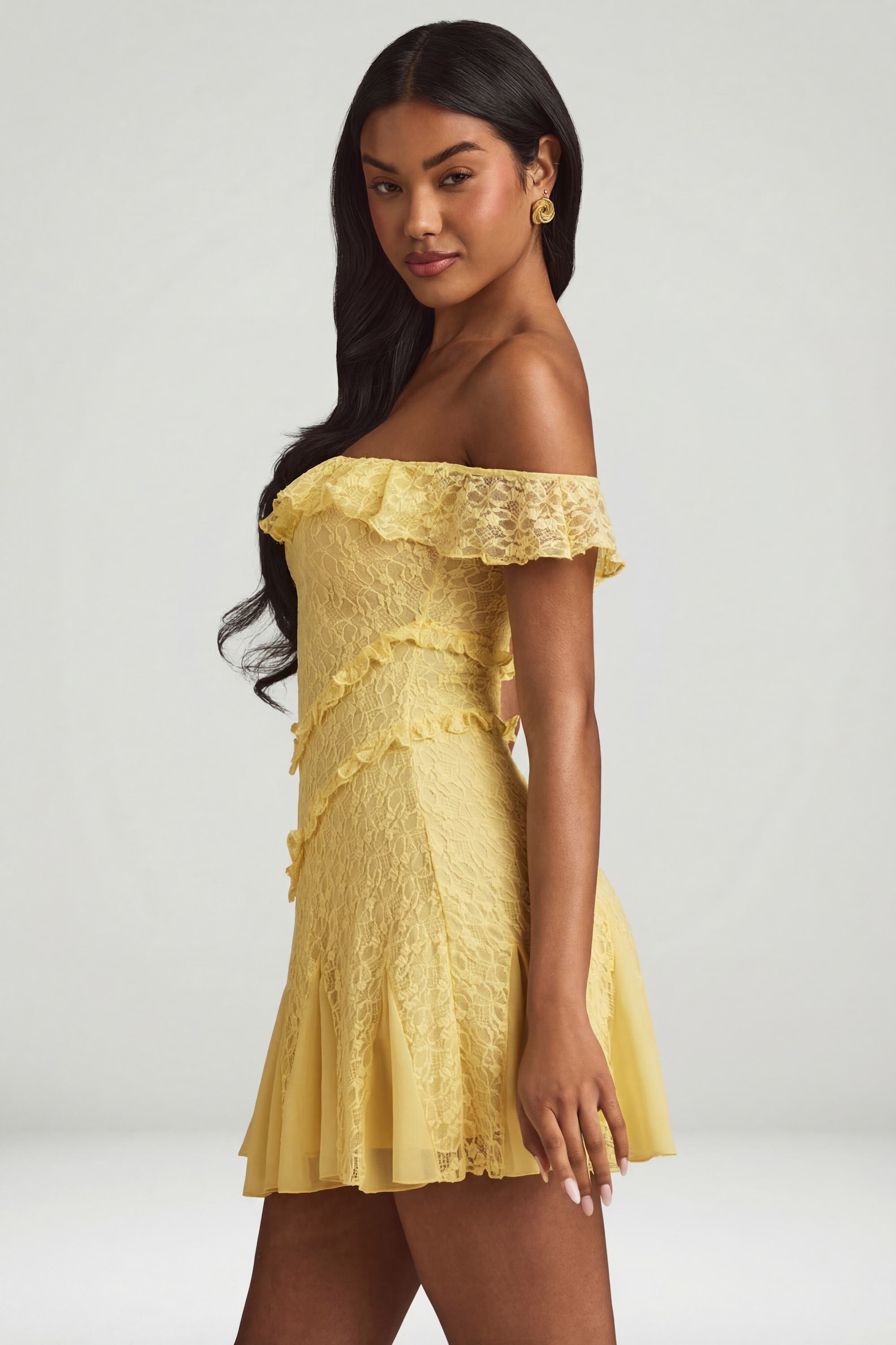 Nahida Off-Shoulder Lace A-Line Mini Dress in Pastel Yellow