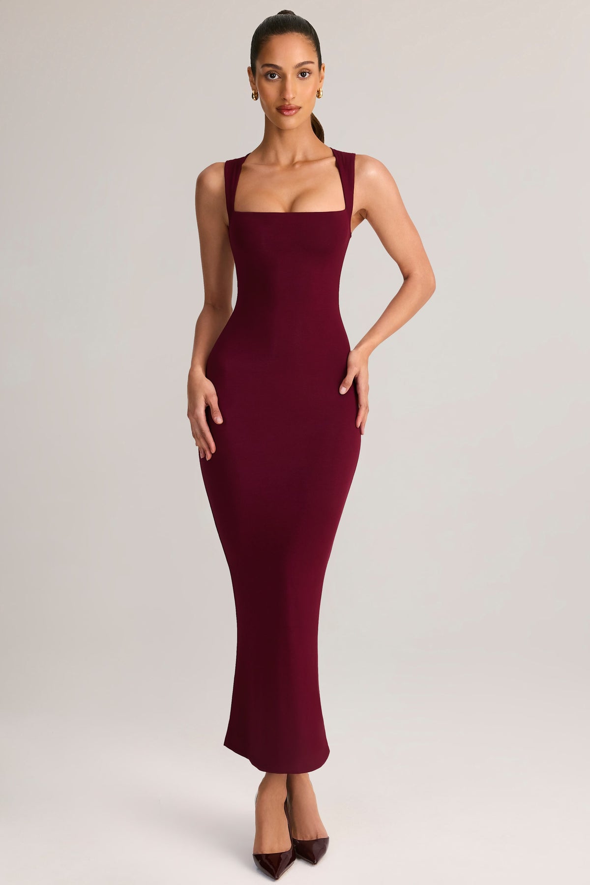 square neckline bodycon dress Modal Square-Neck Midi in Wine Hit the Floor Raquel Colour:Emerald menu: best/satin