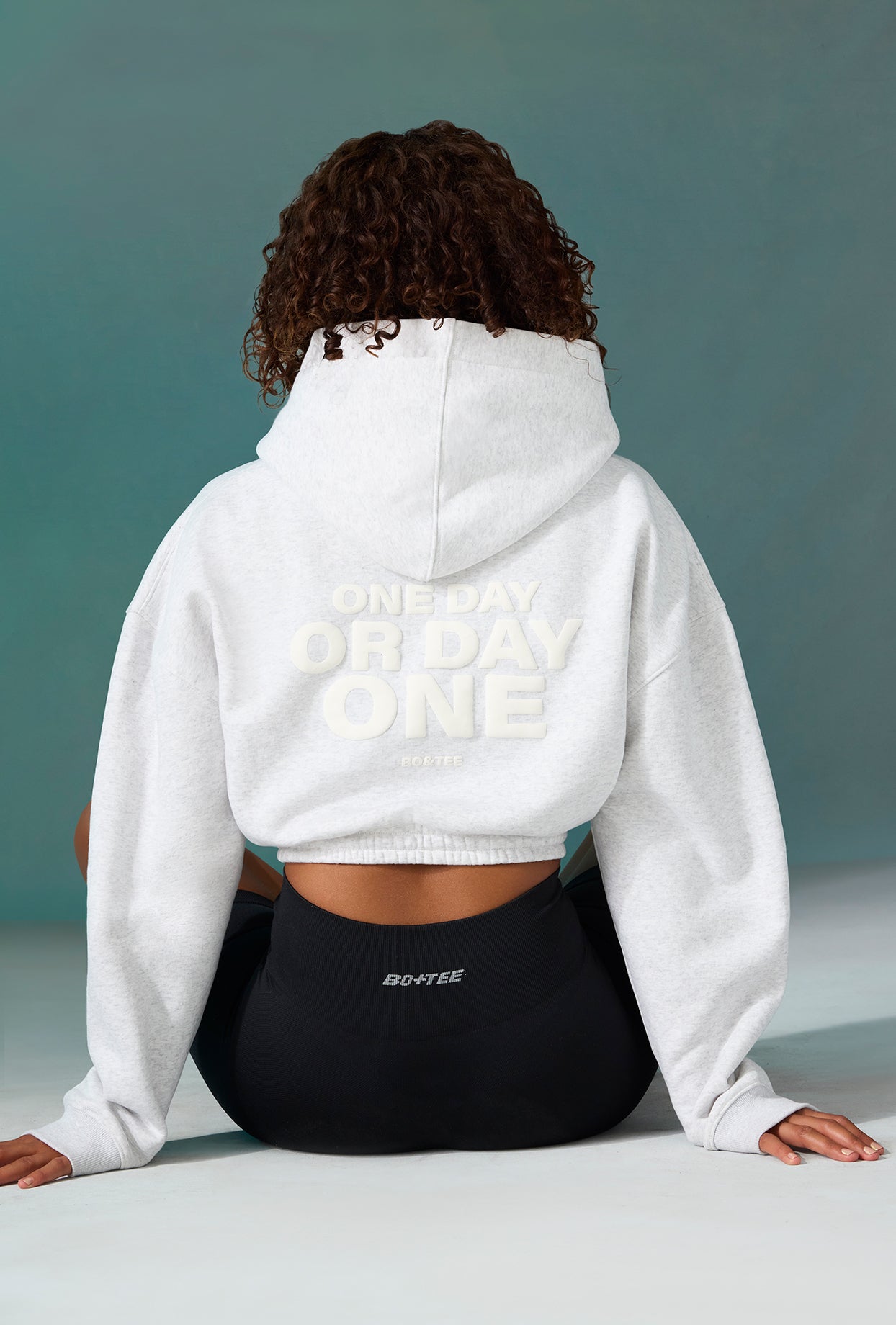 Gymshark Womens Cropped White Hoodie H&M Women White Cropped Zip