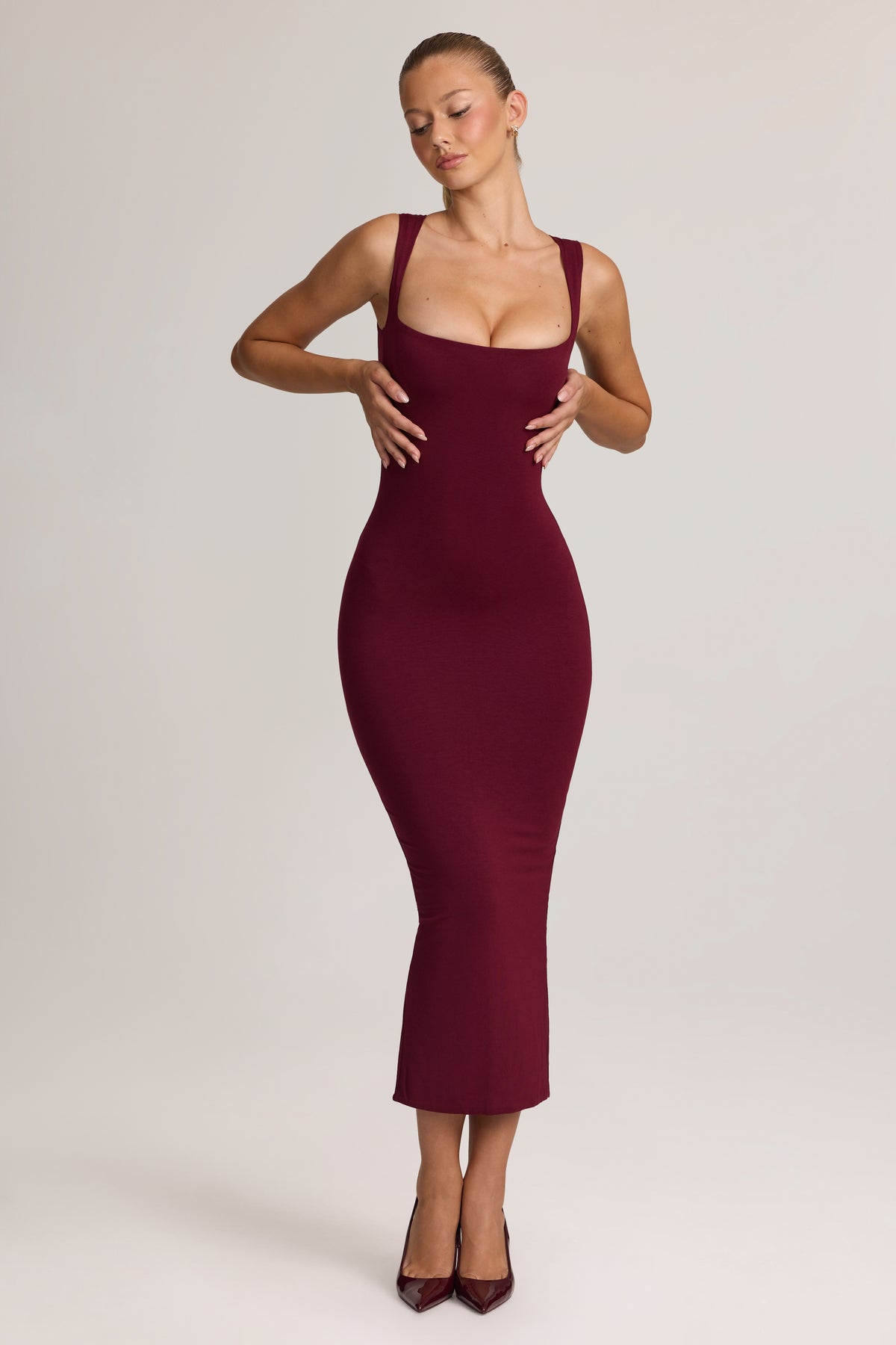 wine midi bodycon dress Ainslee Square Neck in Ax paris