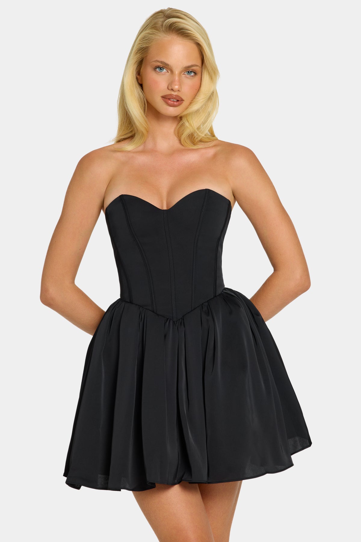 oh polly black corset dress Emeline Bandeau Tulle Skirt Mini in Jet AGNES black and white Size:45.5 Staying Home