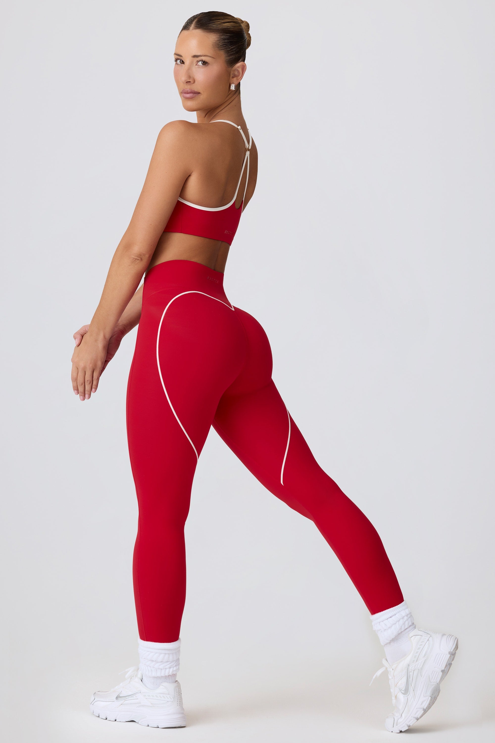 Soft Active Mid-Rise Leggings in Hot Red – Oh Polly UK