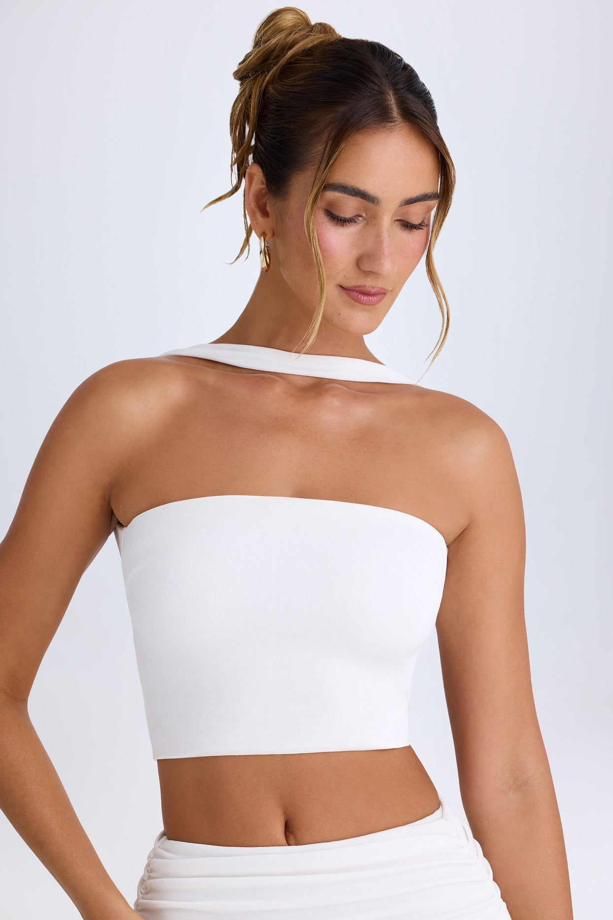 Choker-Detail Bandeau Top in White - 6