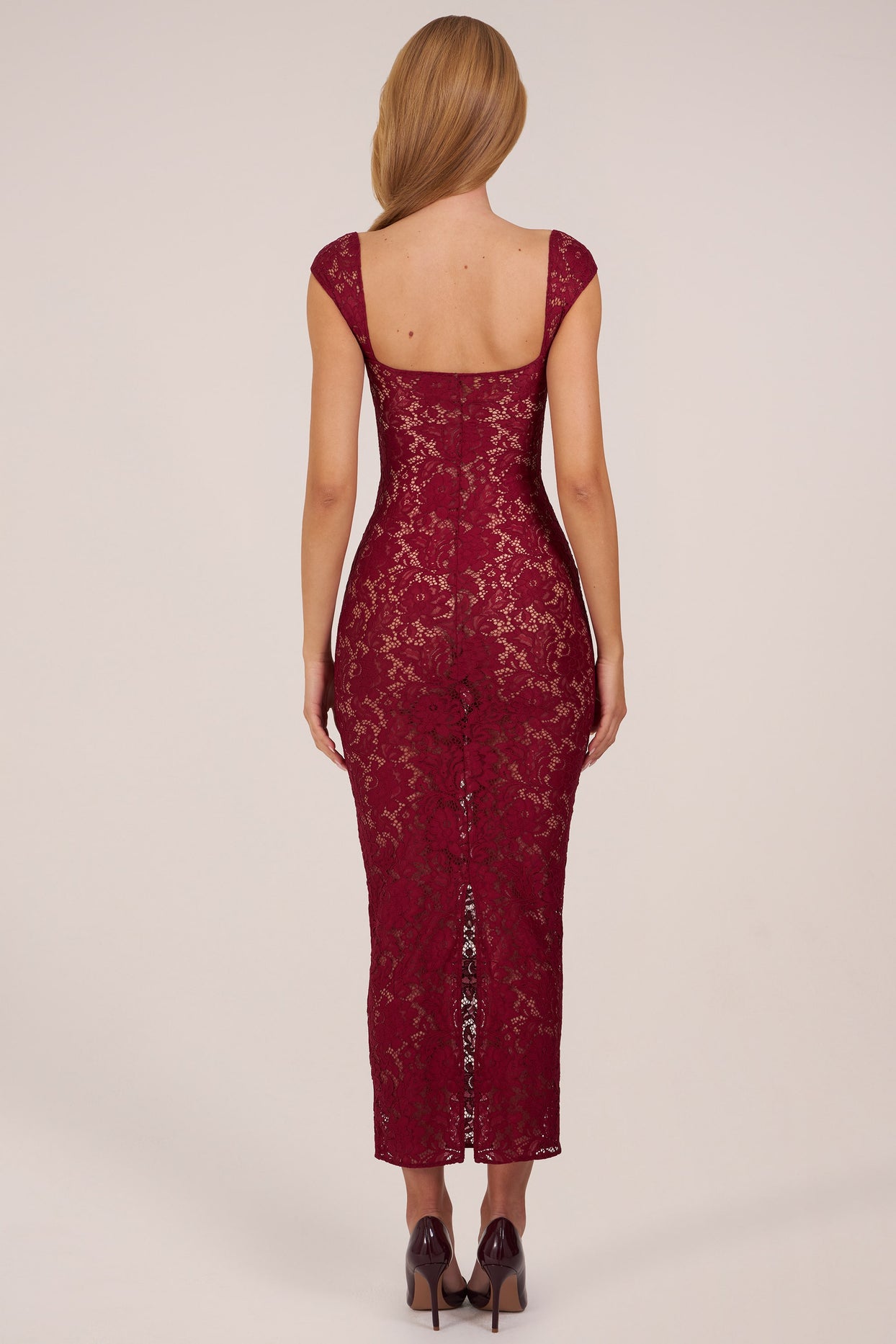 Sweetheart-Neck Maxi Dress in Wine - 7