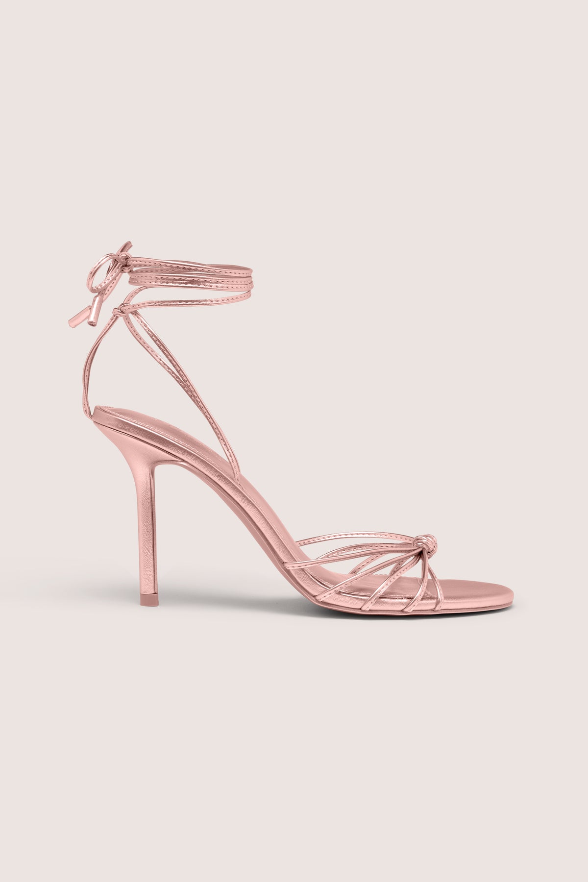 ⁣⁢Schnür-Sandalen mit Absatz in Zartrosa⁤⁣