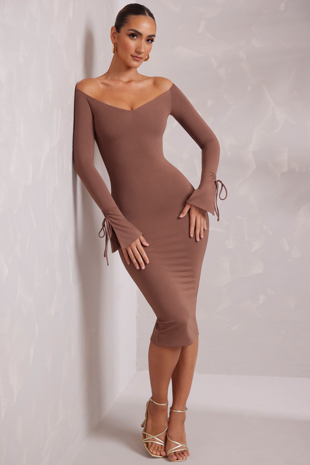 Long Sleeve Off The Shoulder Midi Dress in Brown