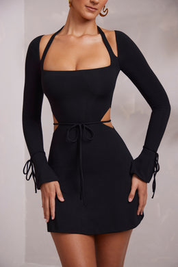 Sukienka mini z długim rękawem i wycięciem w kształcie litery A w kolorze czarnym
