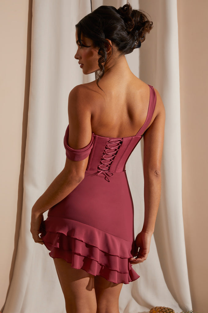 Asymetryczna sukienka mini z gorsetem i falbanką w kolorze ciemnofioletowym