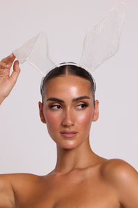 Wired Lace Bunny Ears in White