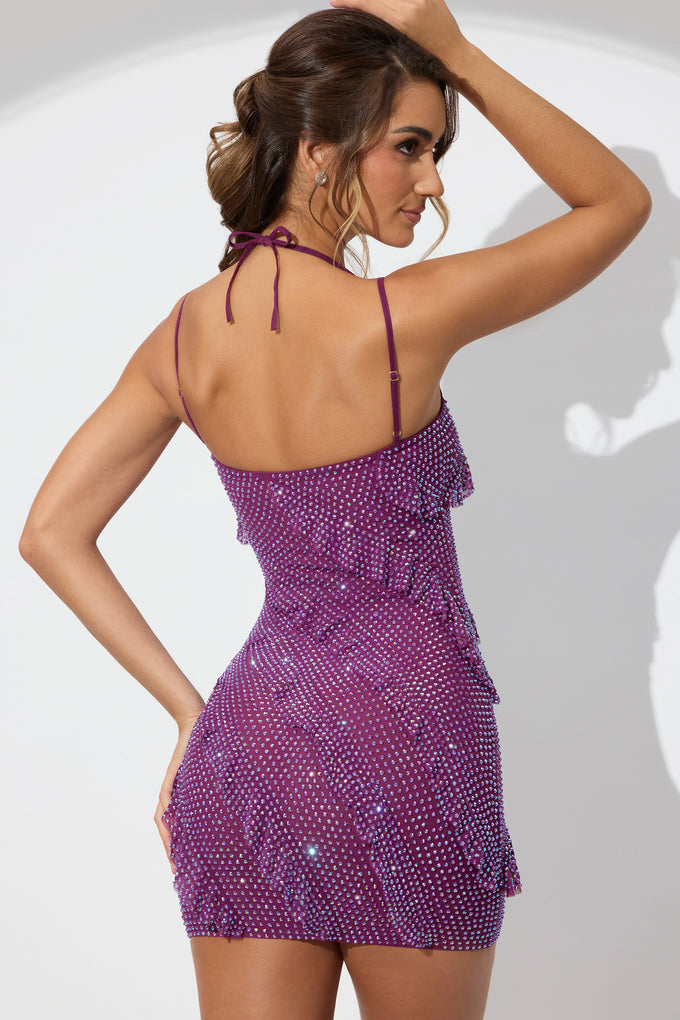 Ozdobiona falbaną mini sukienka w kolorze śliwkowym