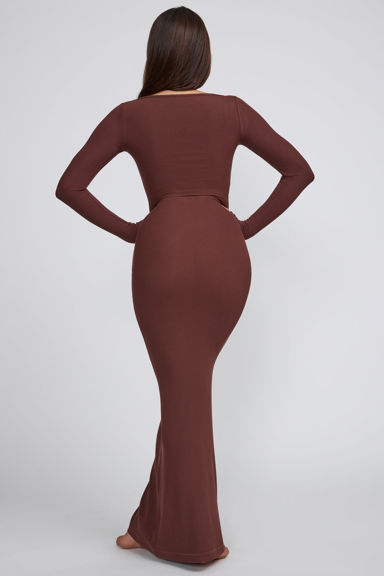 Ribbed Modal Long Sleeve Maxi Dress in Chocolate