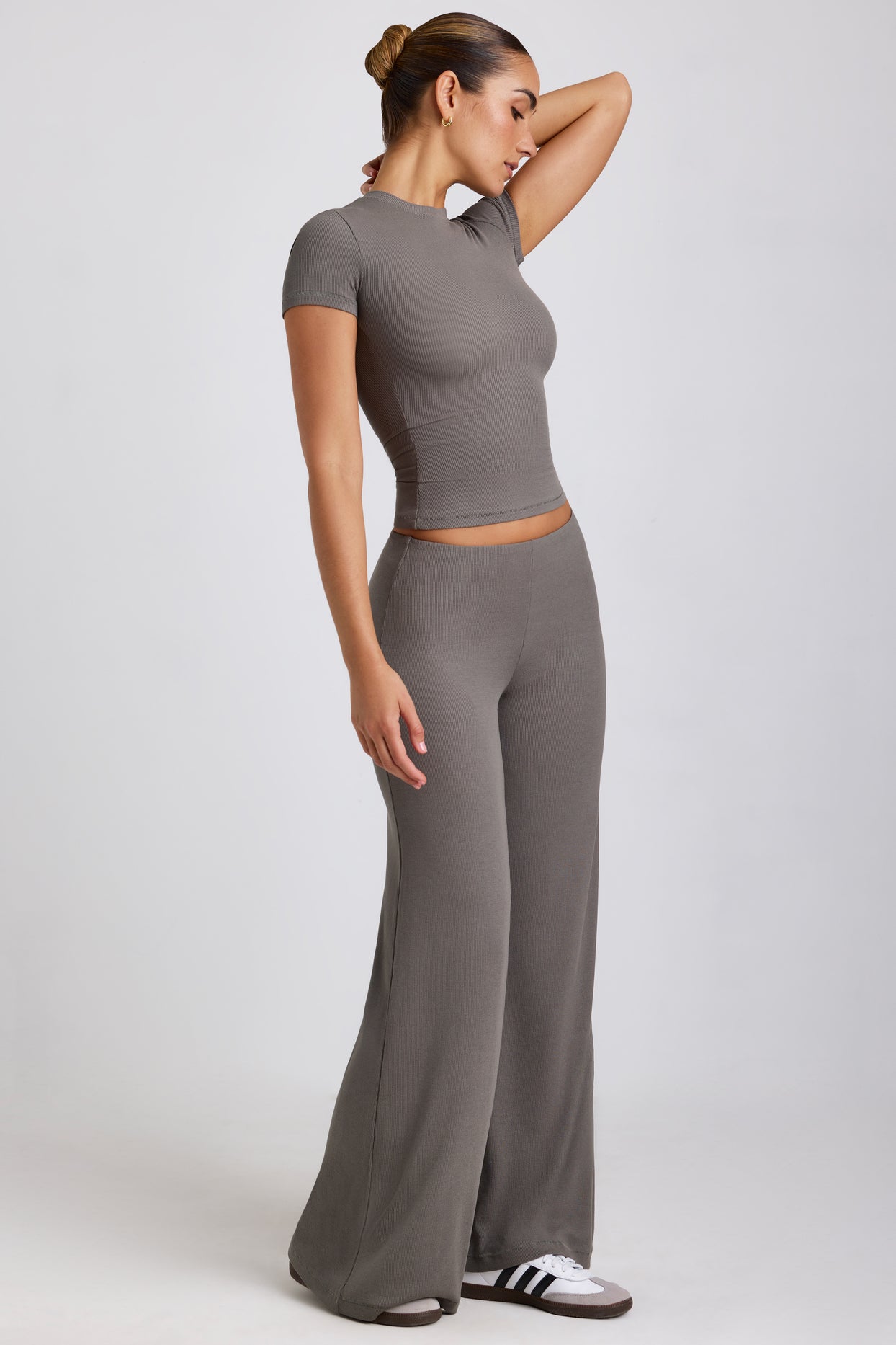Tall Mid Rise Wide Leg Trouser in Grey