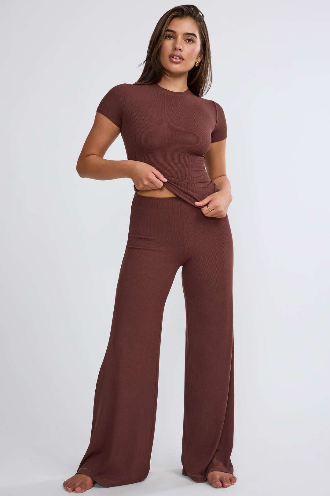Nour Petite Mid Rise Wide Leg Trousers in Chocolate | Oh Polly
