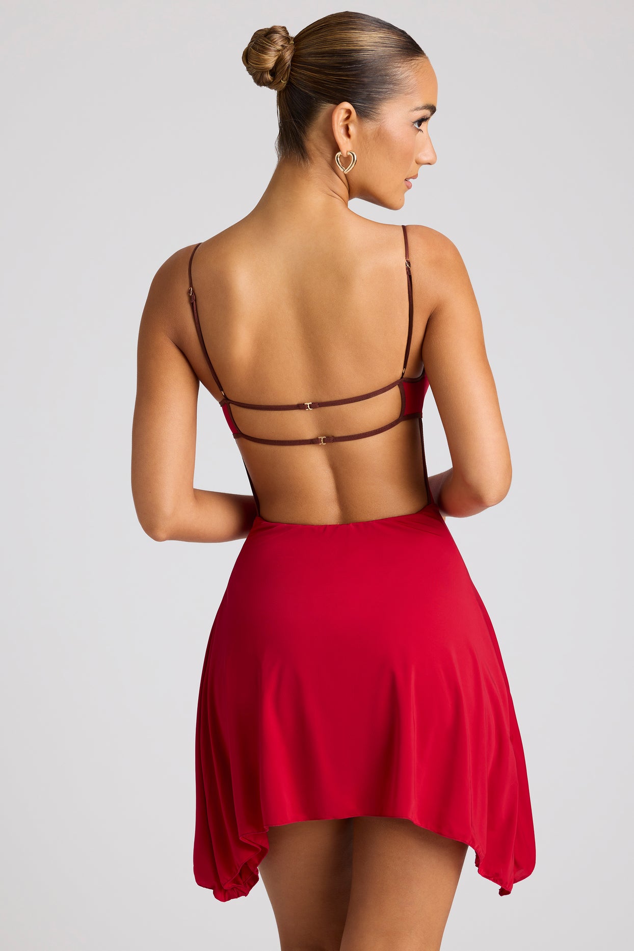Mini-robe à reliure contrastée en rouge feu