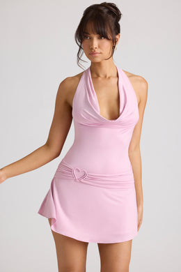 Mini-robe à col bénitier et détail cœur en rose tendre