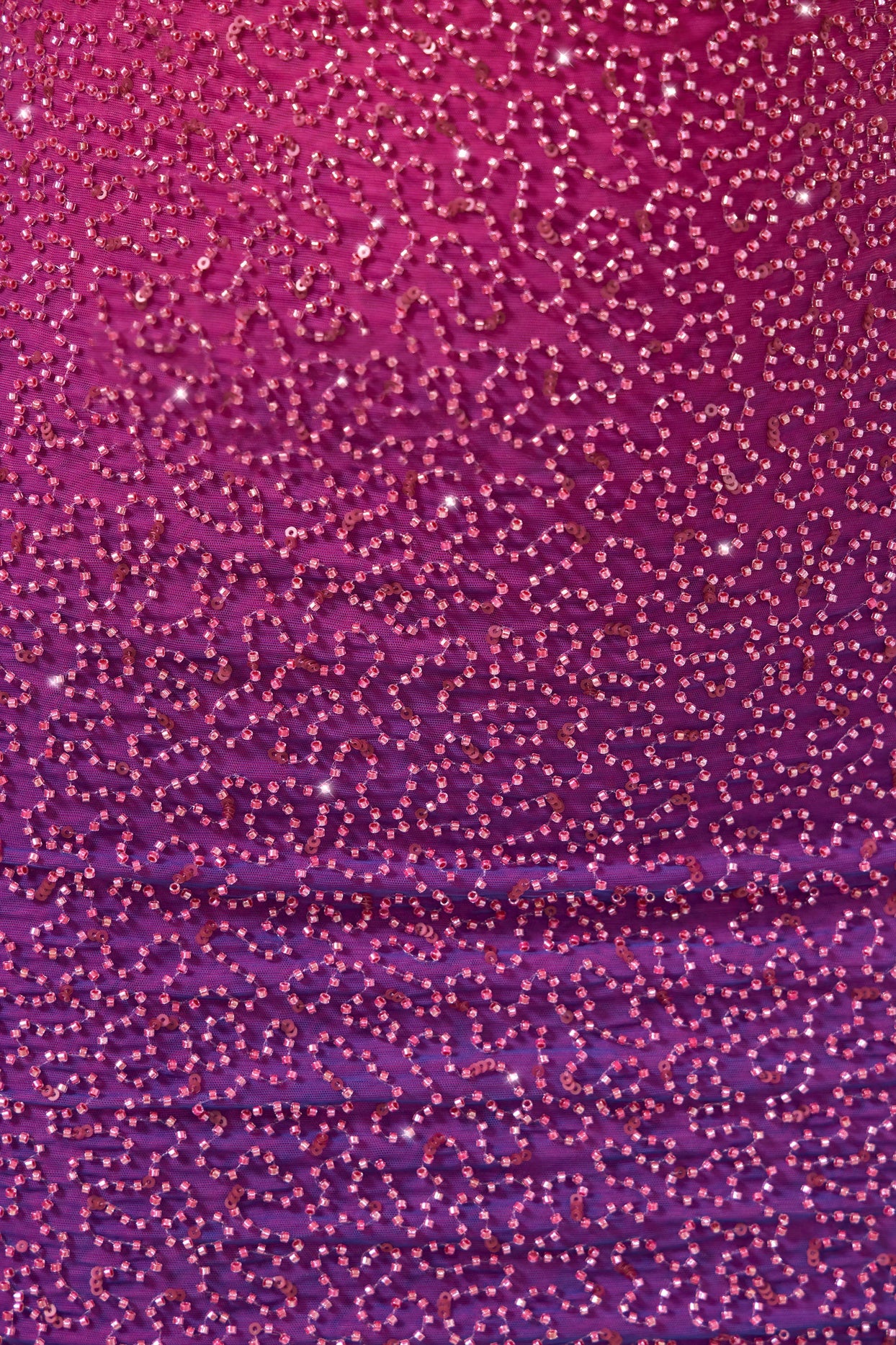 Mini-robe ornée à col licou en ombré rose/violet