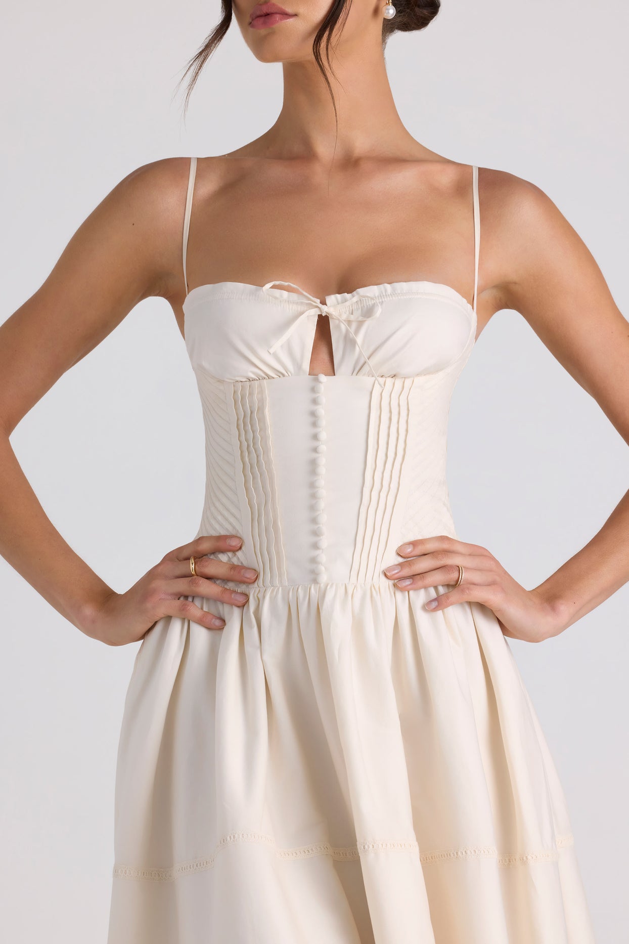 Lace-Trim Pintucked Poplin Midaxi Dress in Ivory - 4