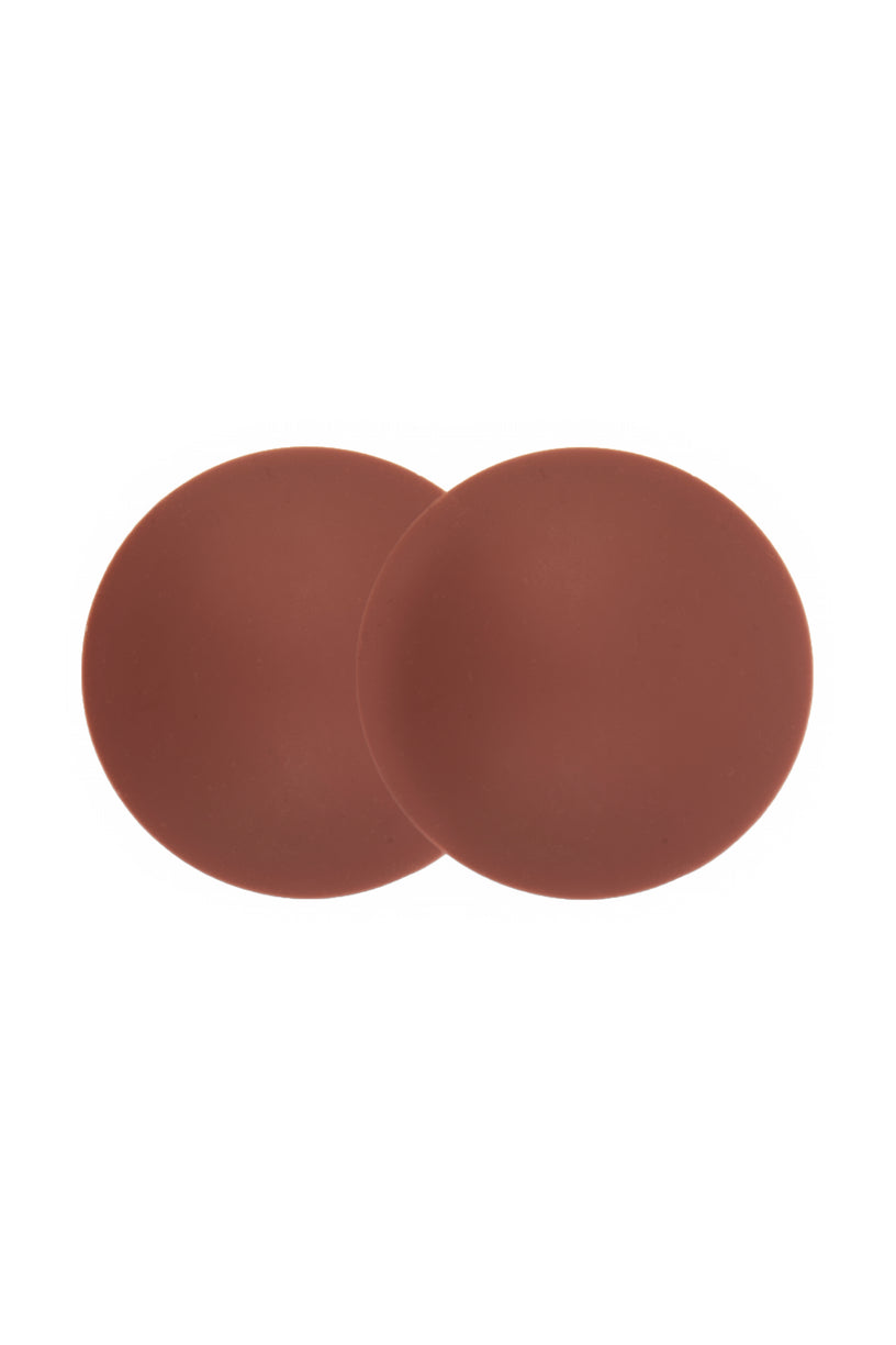 Reusable Silicone Nipple Covers in Chestnut - 2