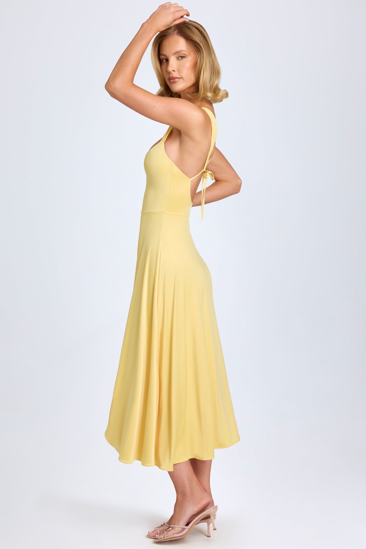 Sweetheart-Neck Ruched Midaxi Dress in Pastel Yellow - 4
