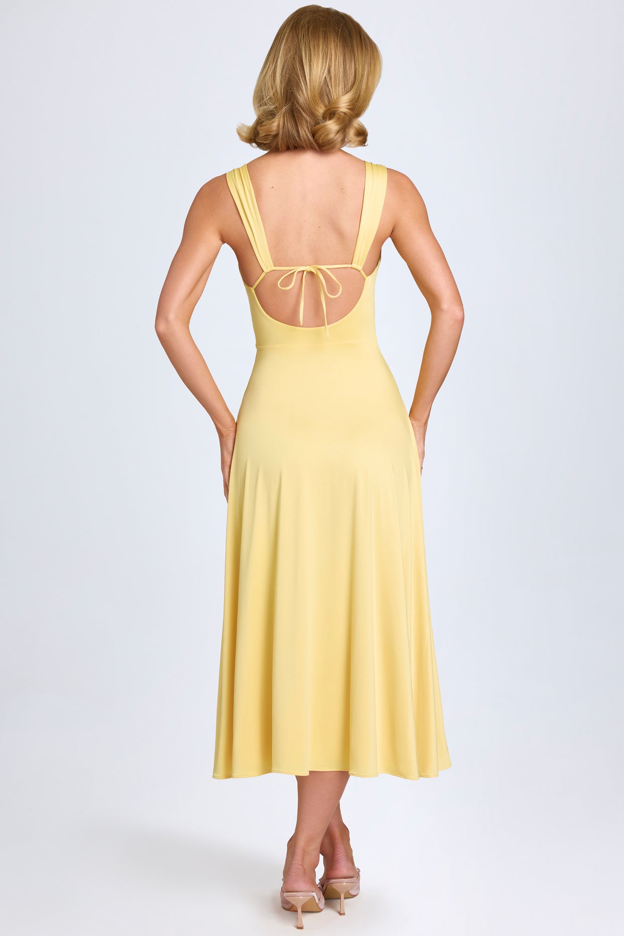 Sweetheart-Neck Ruched Midaxi Dress in Pastel Yellow - 3