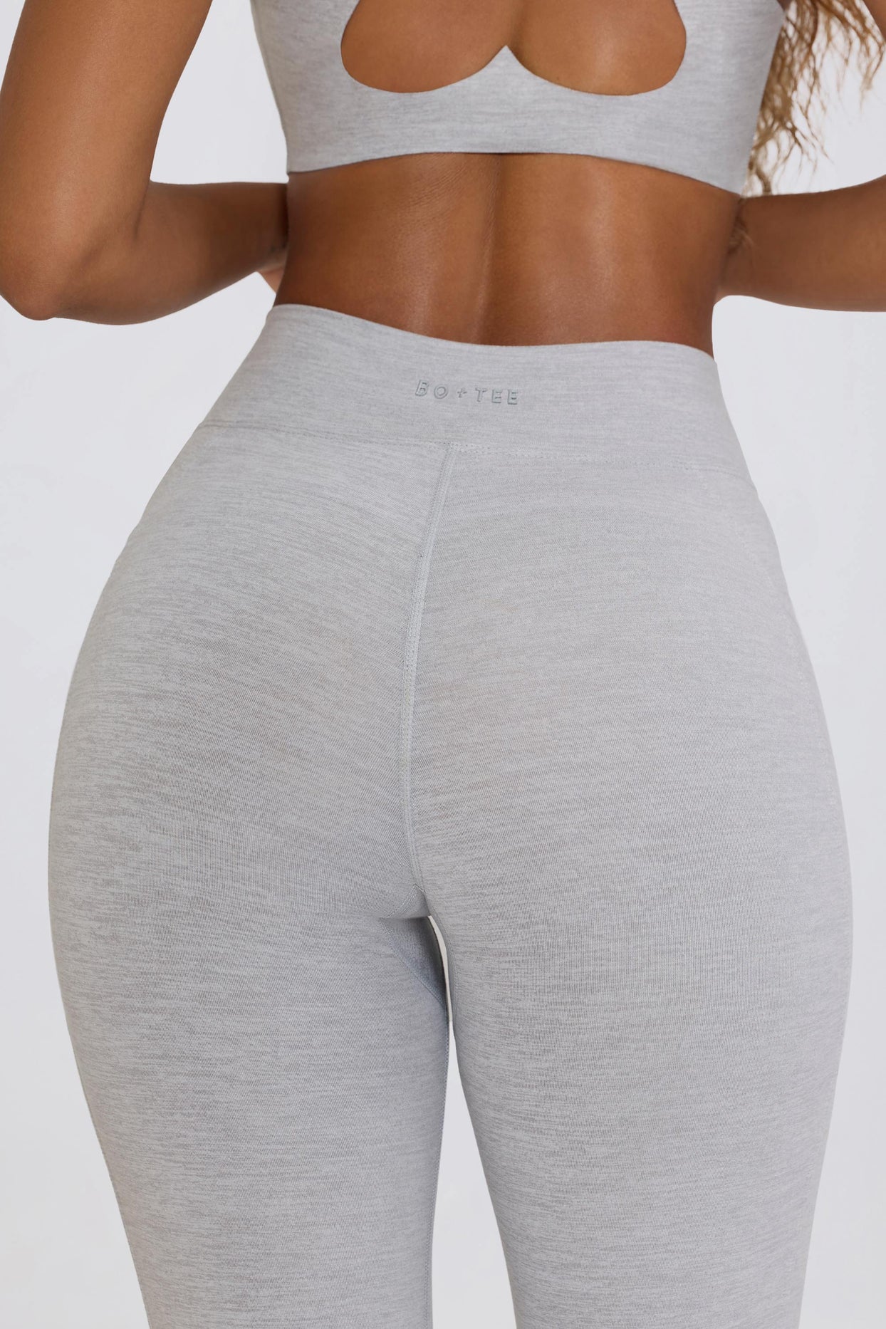 Soft Active V-Waist Flared Leggings in Grey - 5