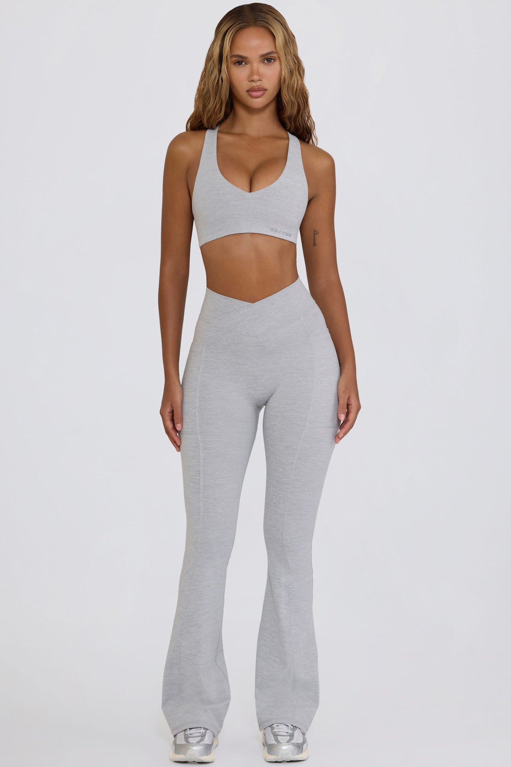 Soft Active V-Waist Flared Leggings in Grey - 1