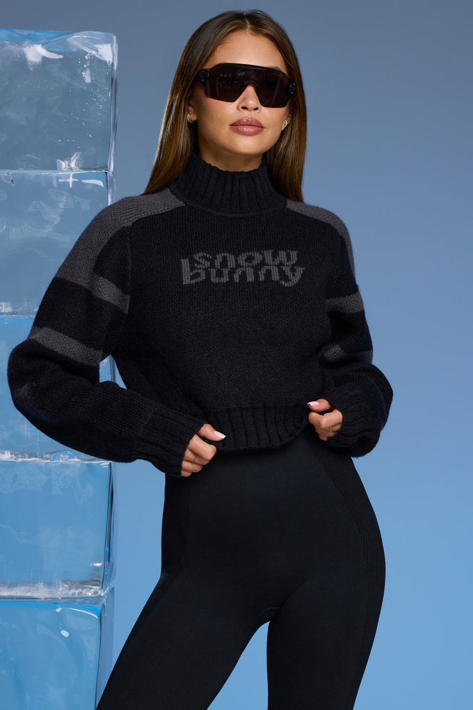 Krótki sweter z grubej dzianiny w kolorze czarnym