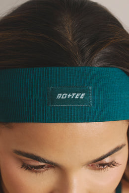 Bezszwowa opaska na głowę Rib Define Luxe w kolorze jadeitowej zieleni