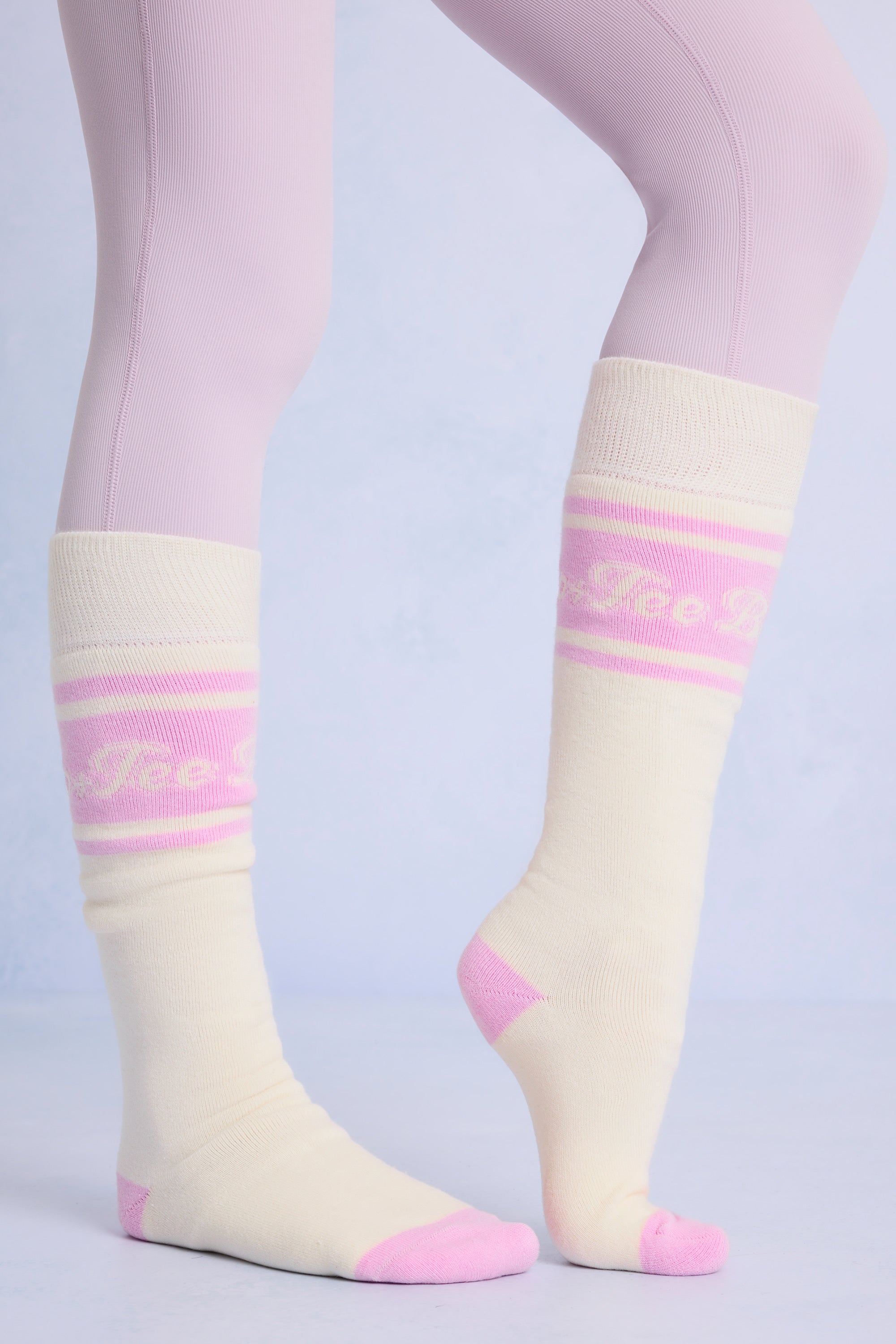 Cotton Knee-High Ski Socks in Powder Pink - 1