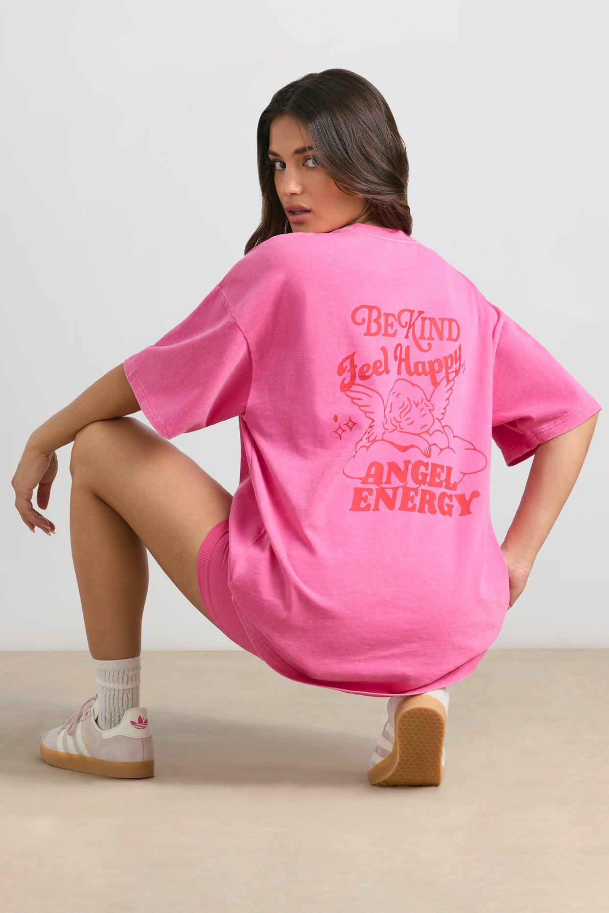 T-shirt oversize à manches courtes en rose vif