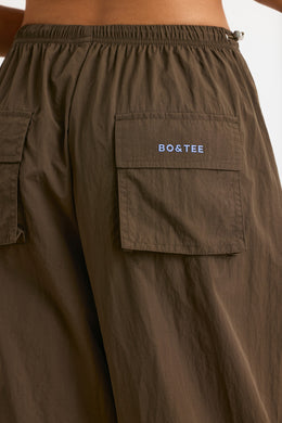 BT1171 Spodnie dresowe z odpinanymi nogawkami w kolorze espresso