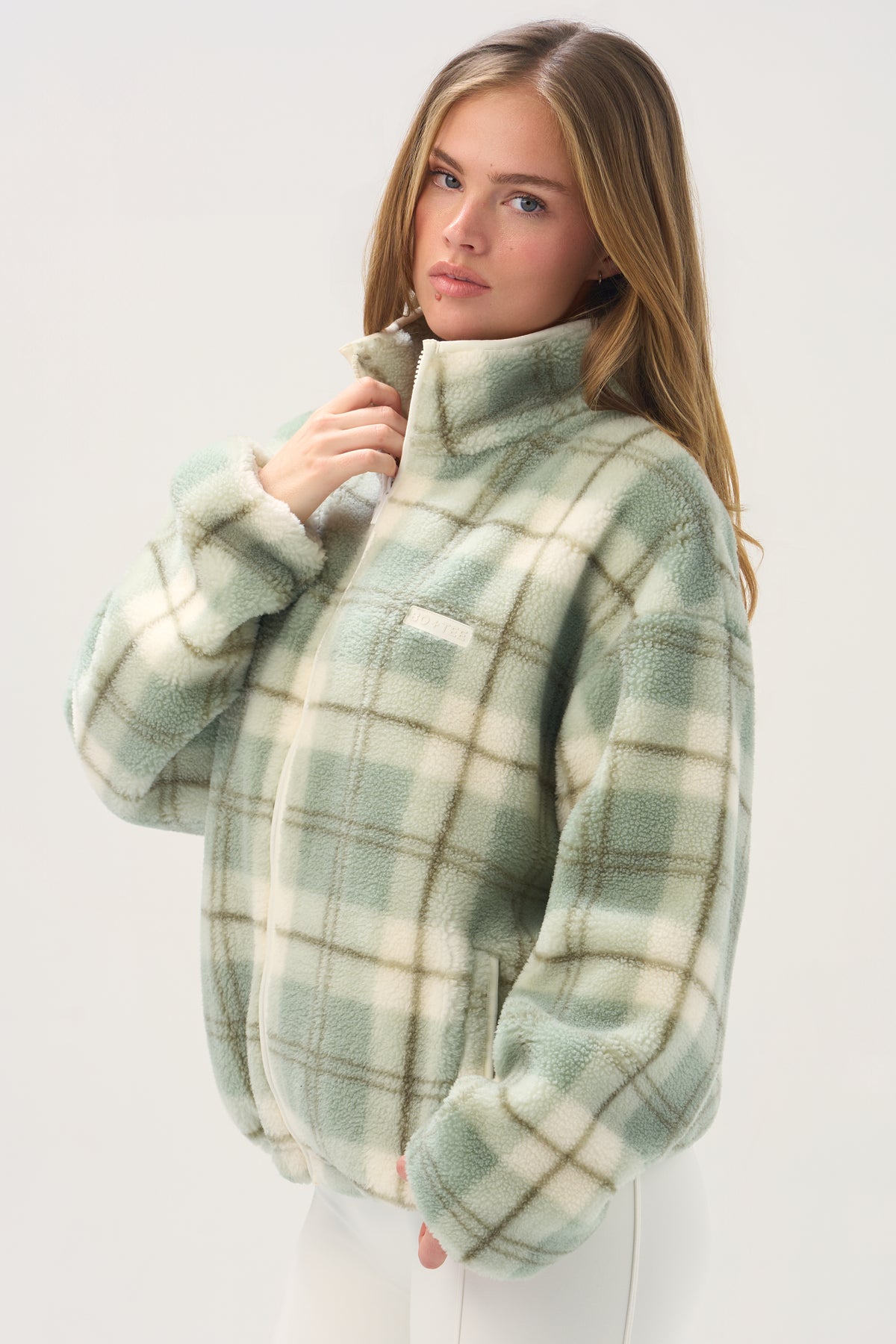 ⁣⁢Oversized Reißverschluss-Fleece in Matcha Plaid⁤⁣