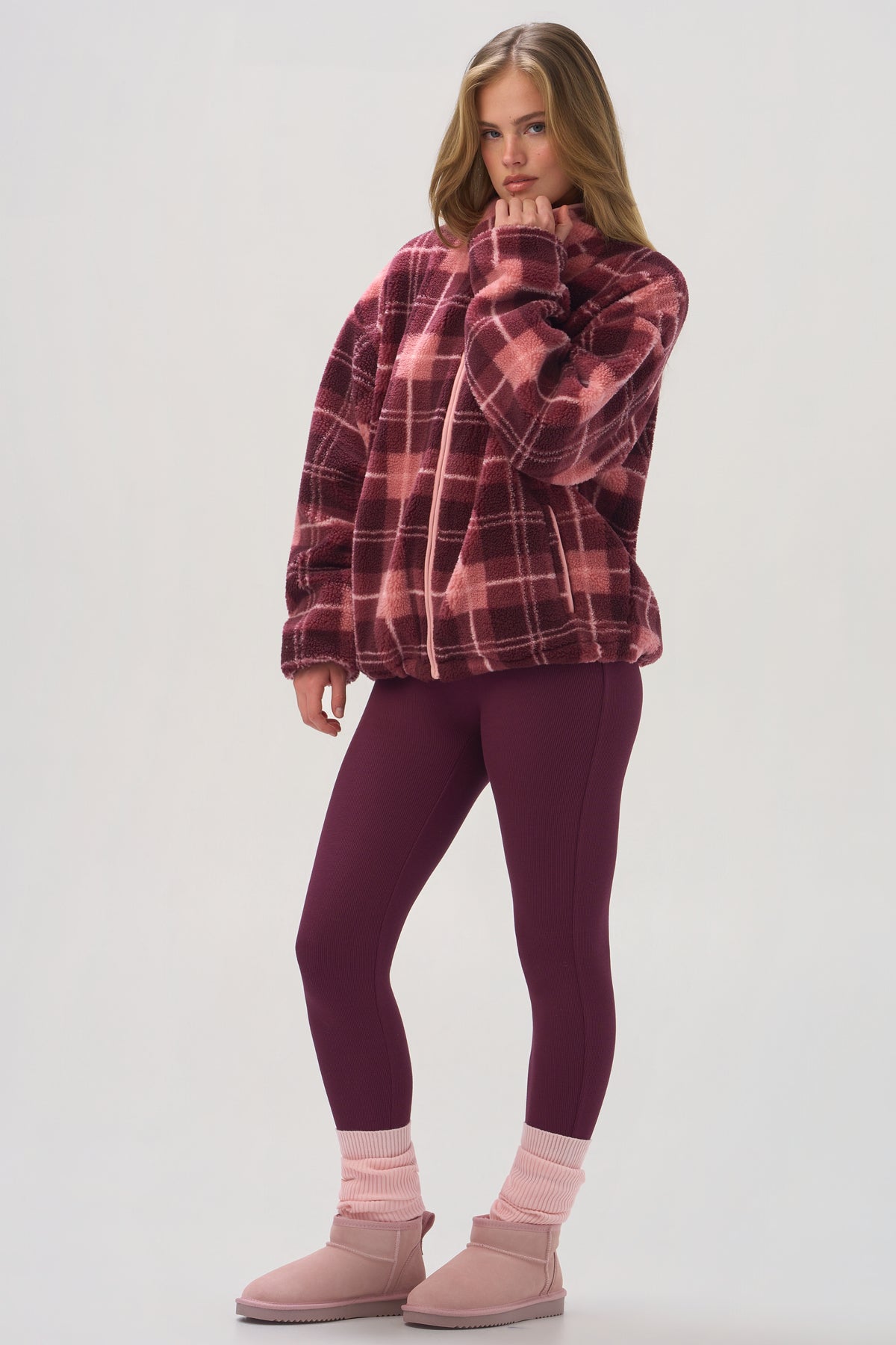 ⁣⁢Oversized Reißverschluss-Fleece in Plum Plaid⁤⁣