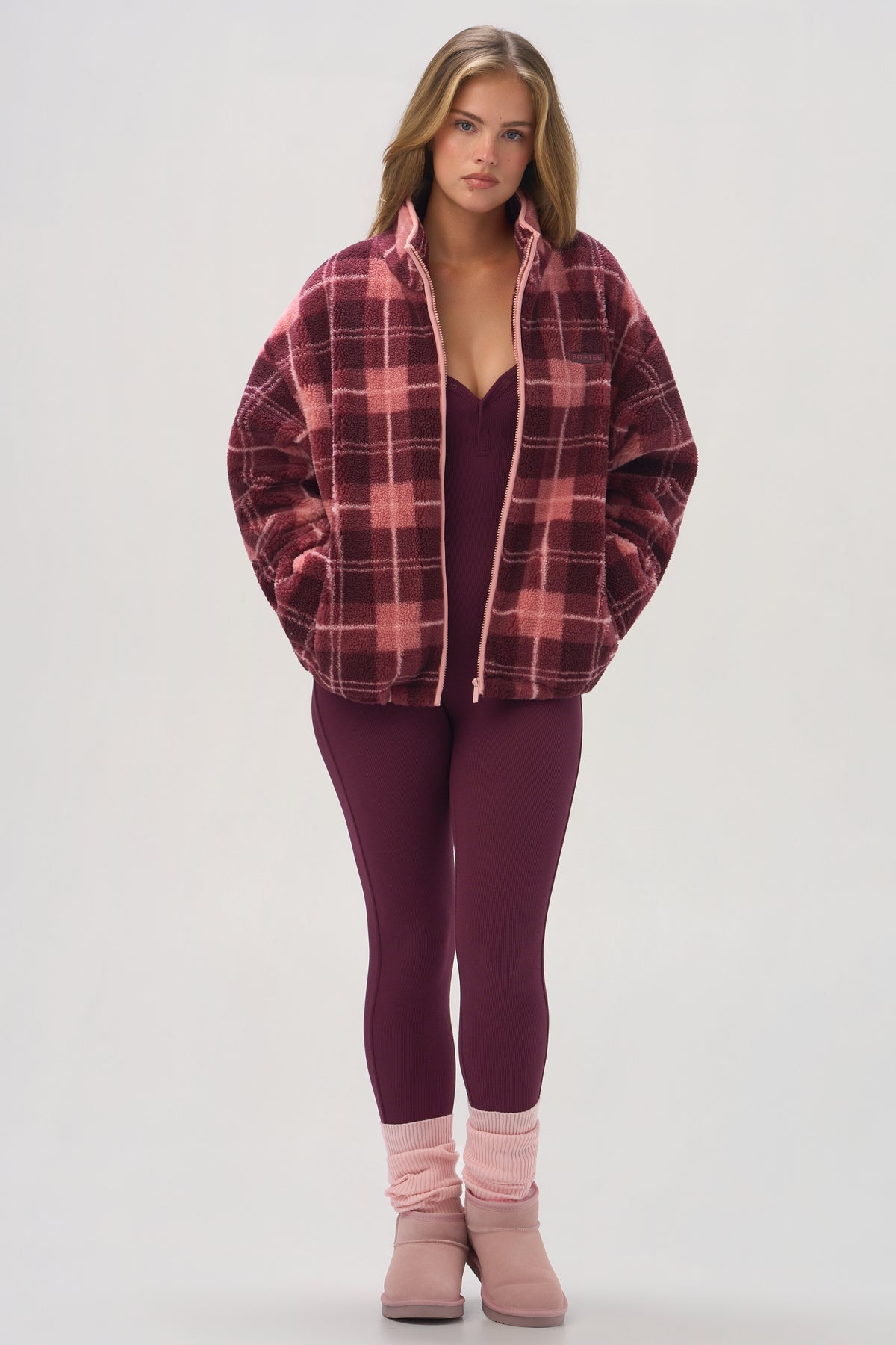 ⁣⁢Oversized Reißverschluss-Fleece in Plum Plaid⁤⁣