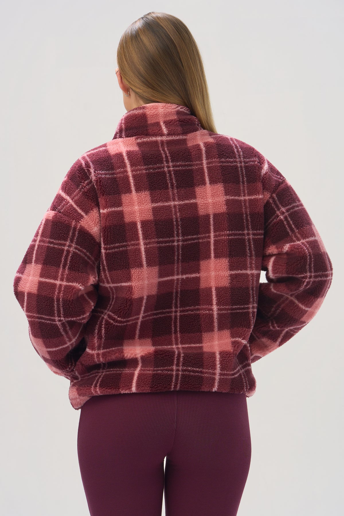 ⁣⁢Oversized Reißverschluss-Fleece in Plum Plaid⁤⁣