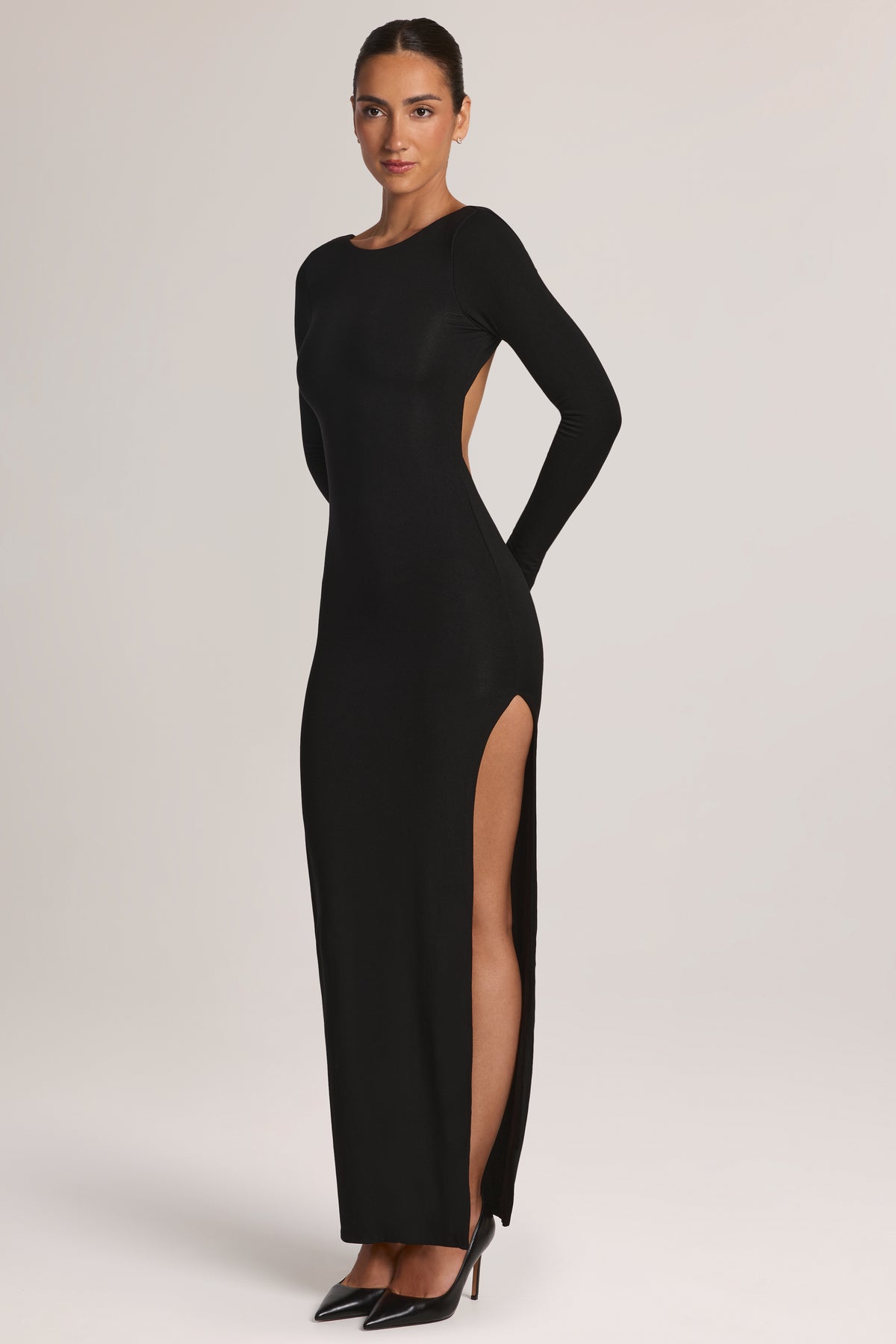 ⁣⁢Modal Maxikleid mit Rückenausschnitt in Schwarz⁤⁣ - 1