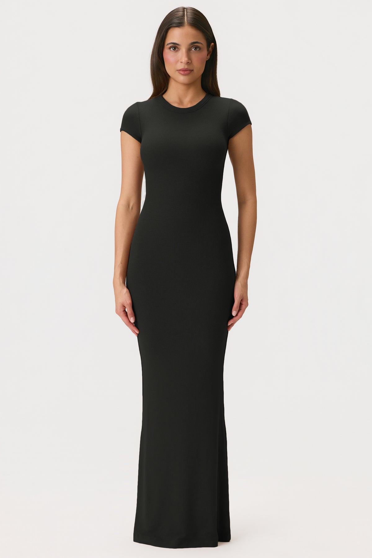 ⁣⁢ButterCloud™ Maxikleid mit Flügelärmeln in Schwarz⁤⁣