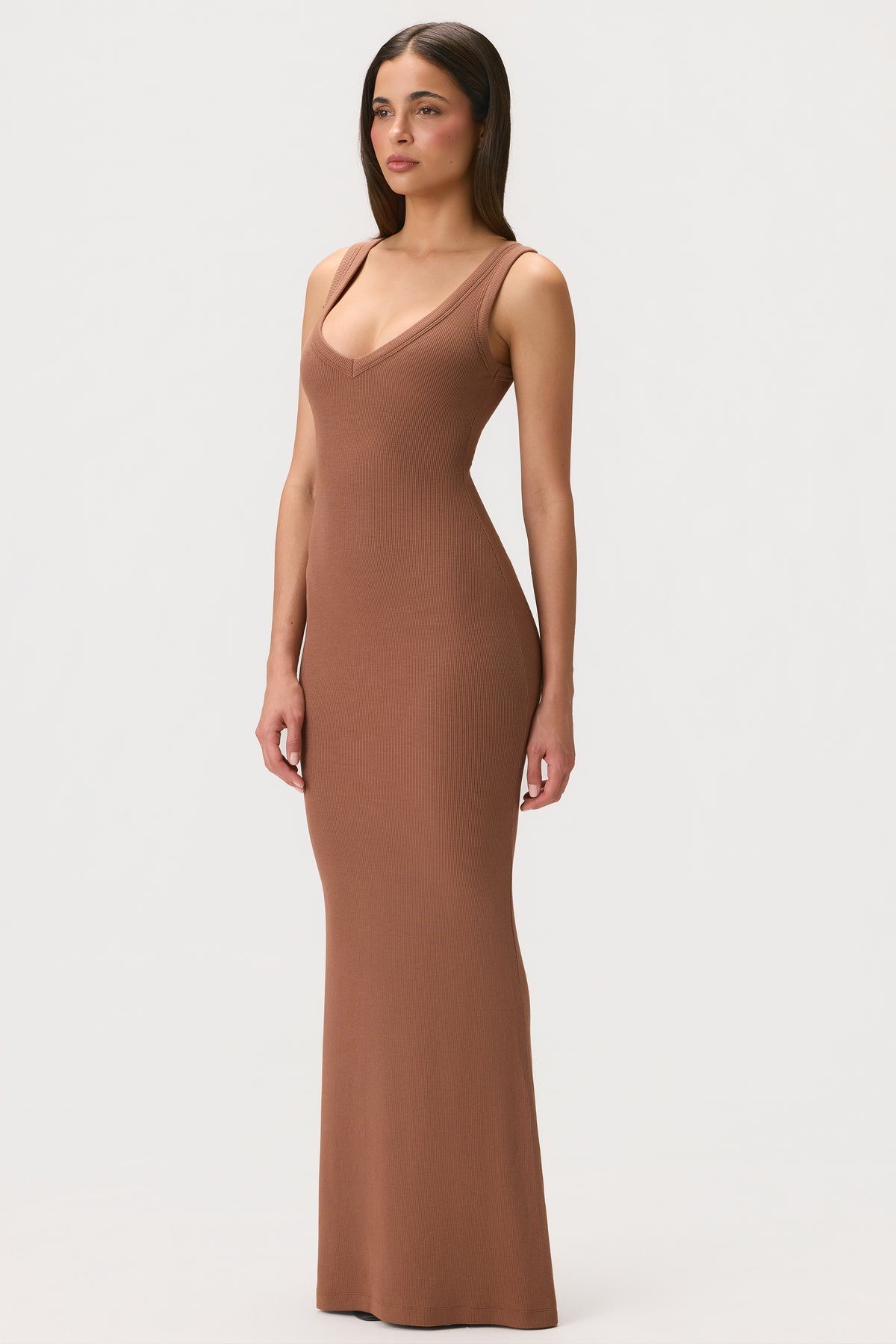 ⁣⁢ButterCloud™ Maxikleid in Cocoa⁤⁣