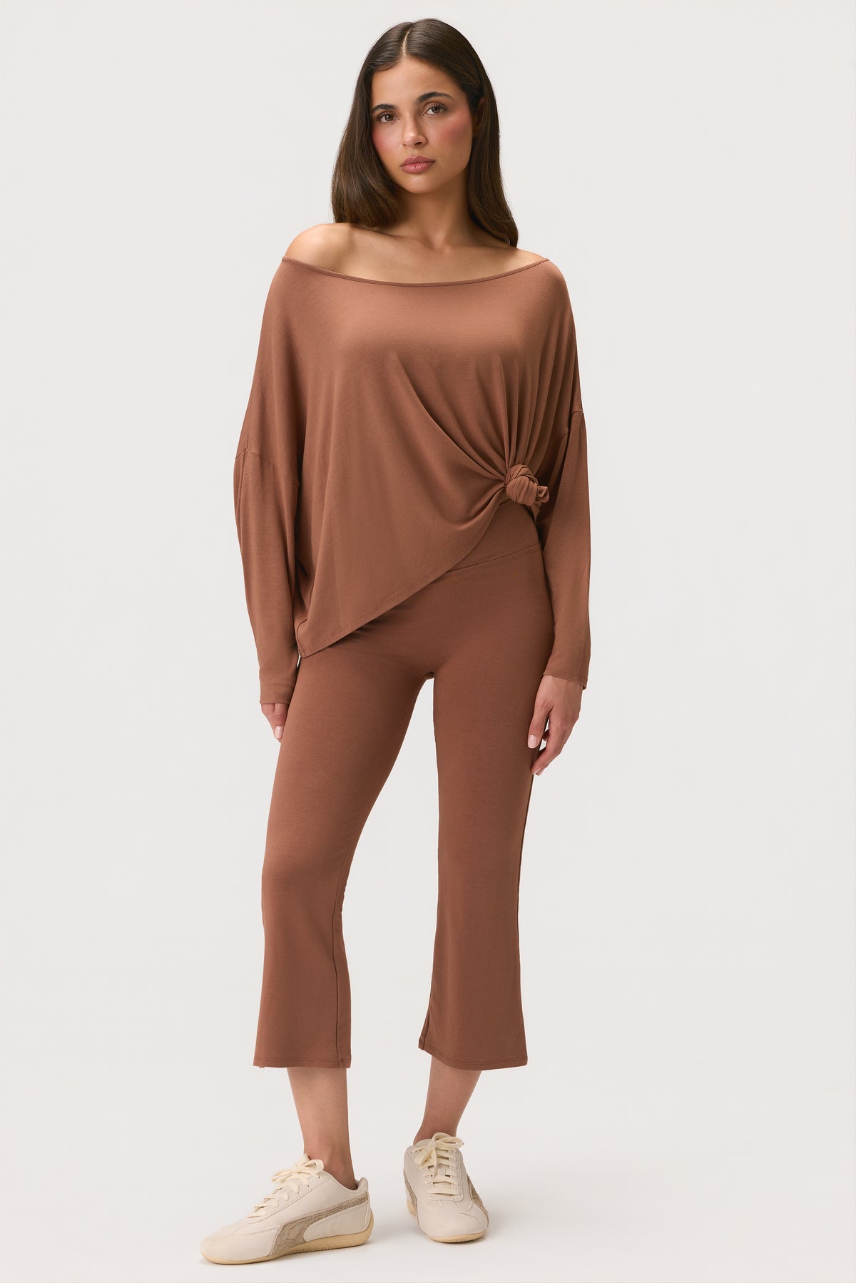⁣⁢ButterCloud™ Lässiges Off-Shoulder-Oberteil in Cocoa⁤⁣