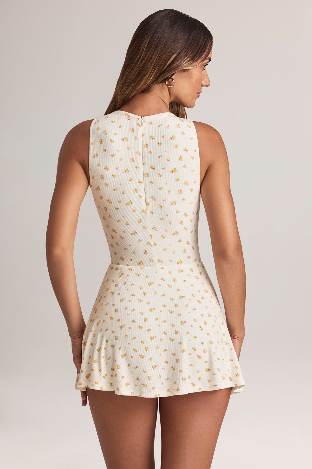 ⁣⁢Modal A-Linien-Minikleid mit Knöpfen in Blumenmuster⁤⁣