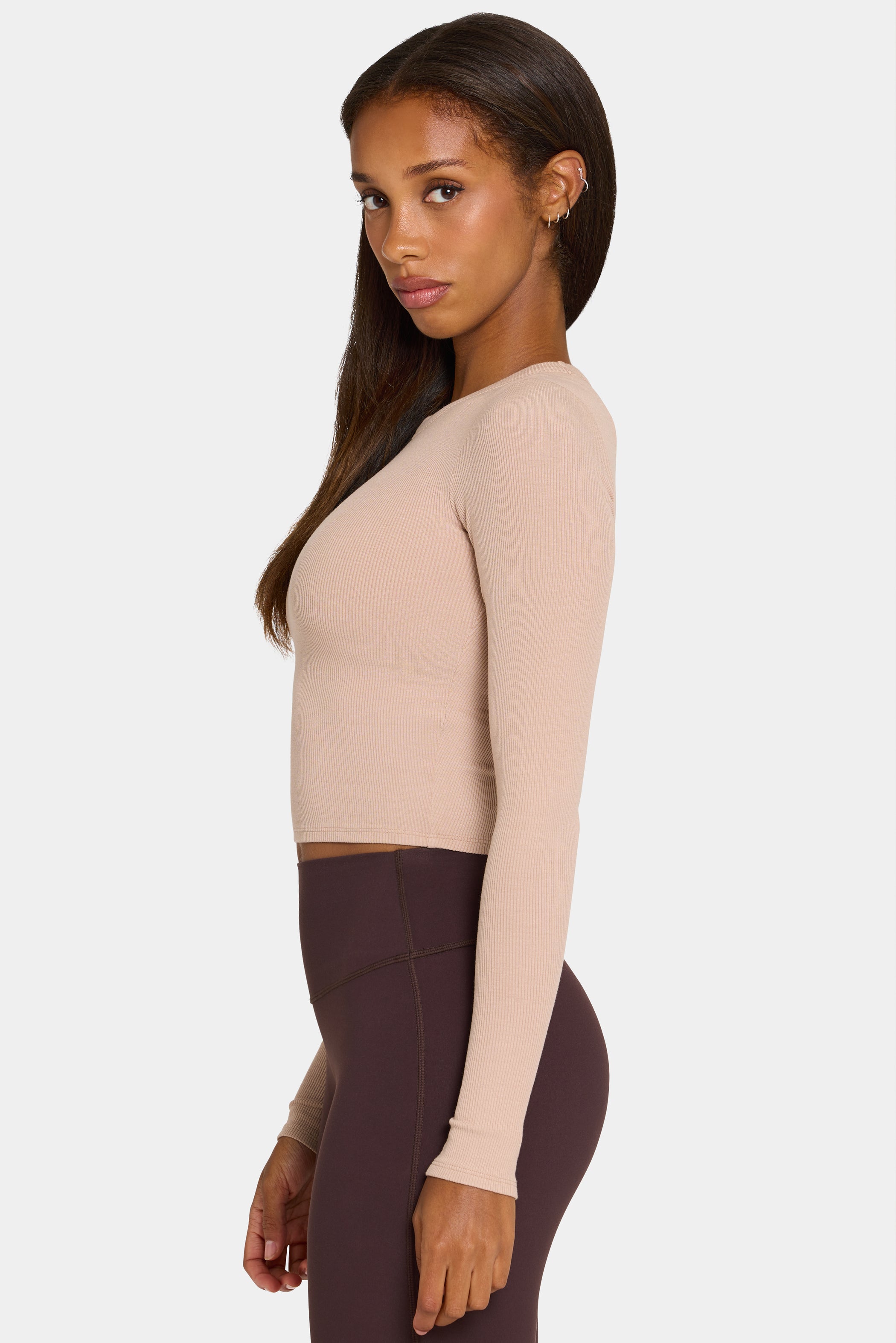 ButterCloud™ Built-In Bra Long Sleeve Crop Top in Oatmeal