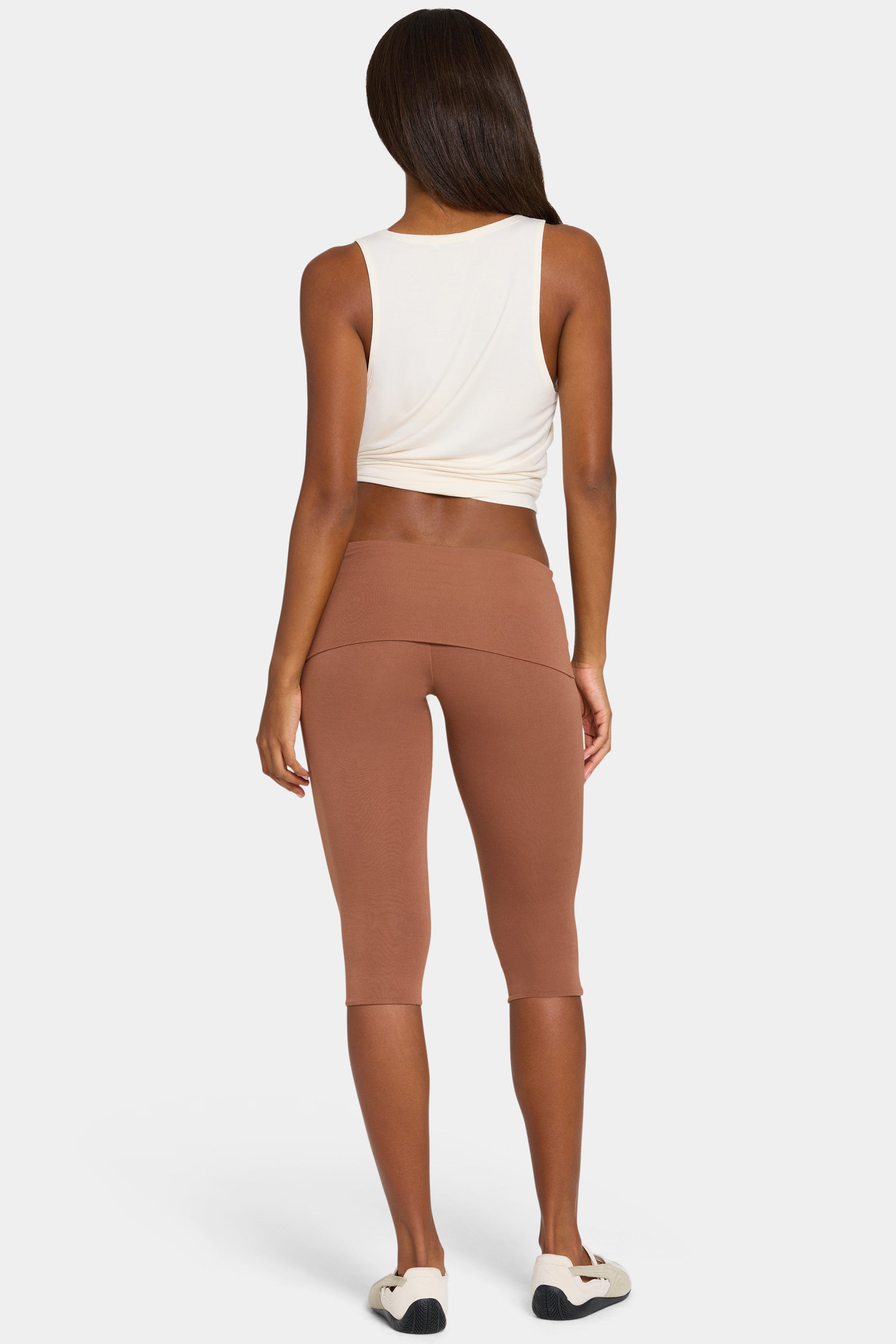 ButterCloud™ Capri Leggings in Cocoa