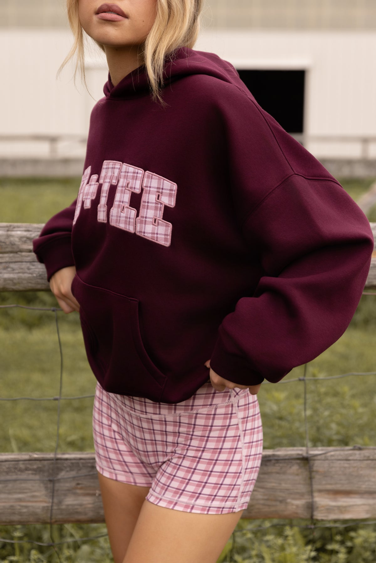 Oversized Applique Hoodie in Plum