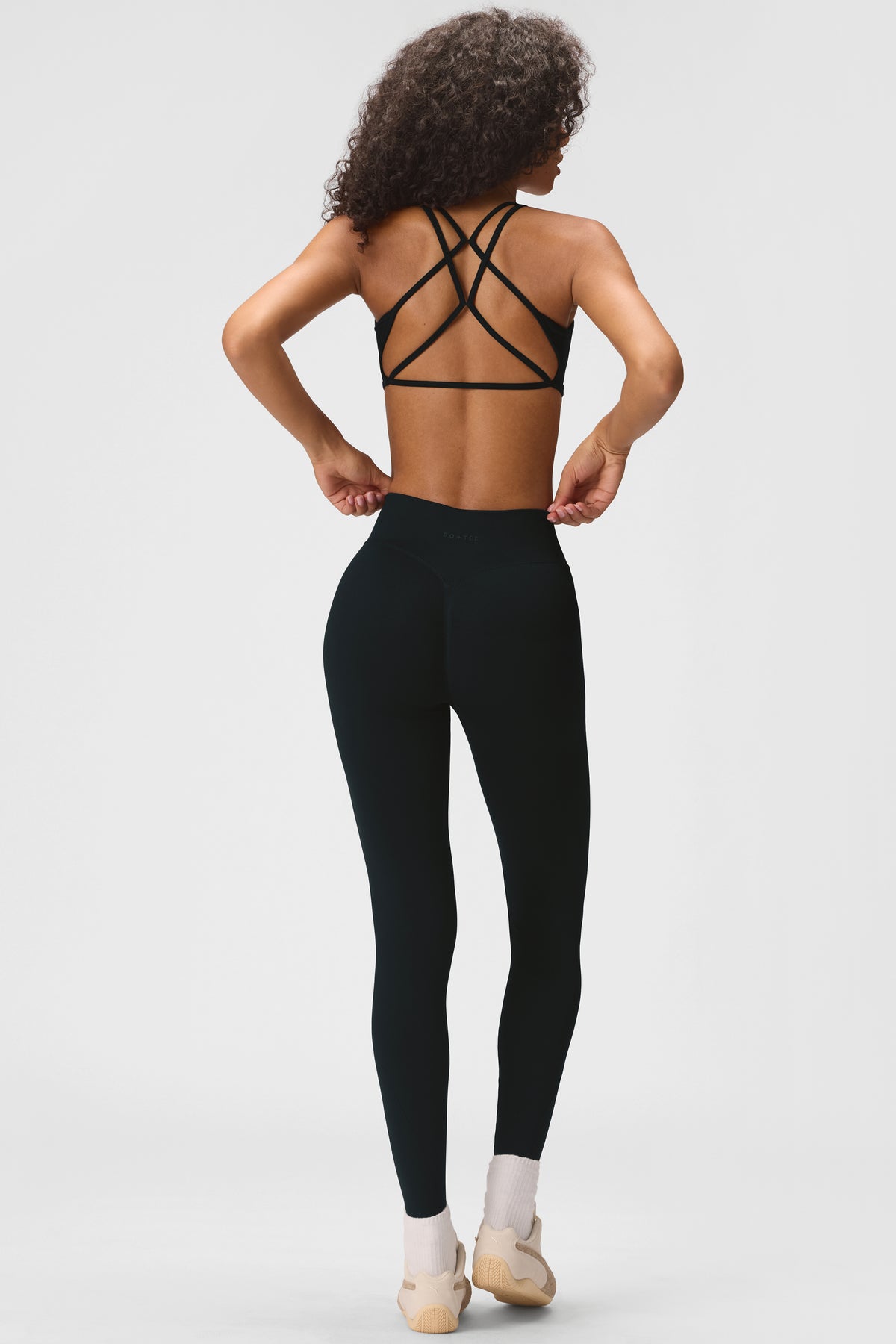 ⁣⁢Nahtlose Leggings in voller Länge in Schwarz⁤⁣