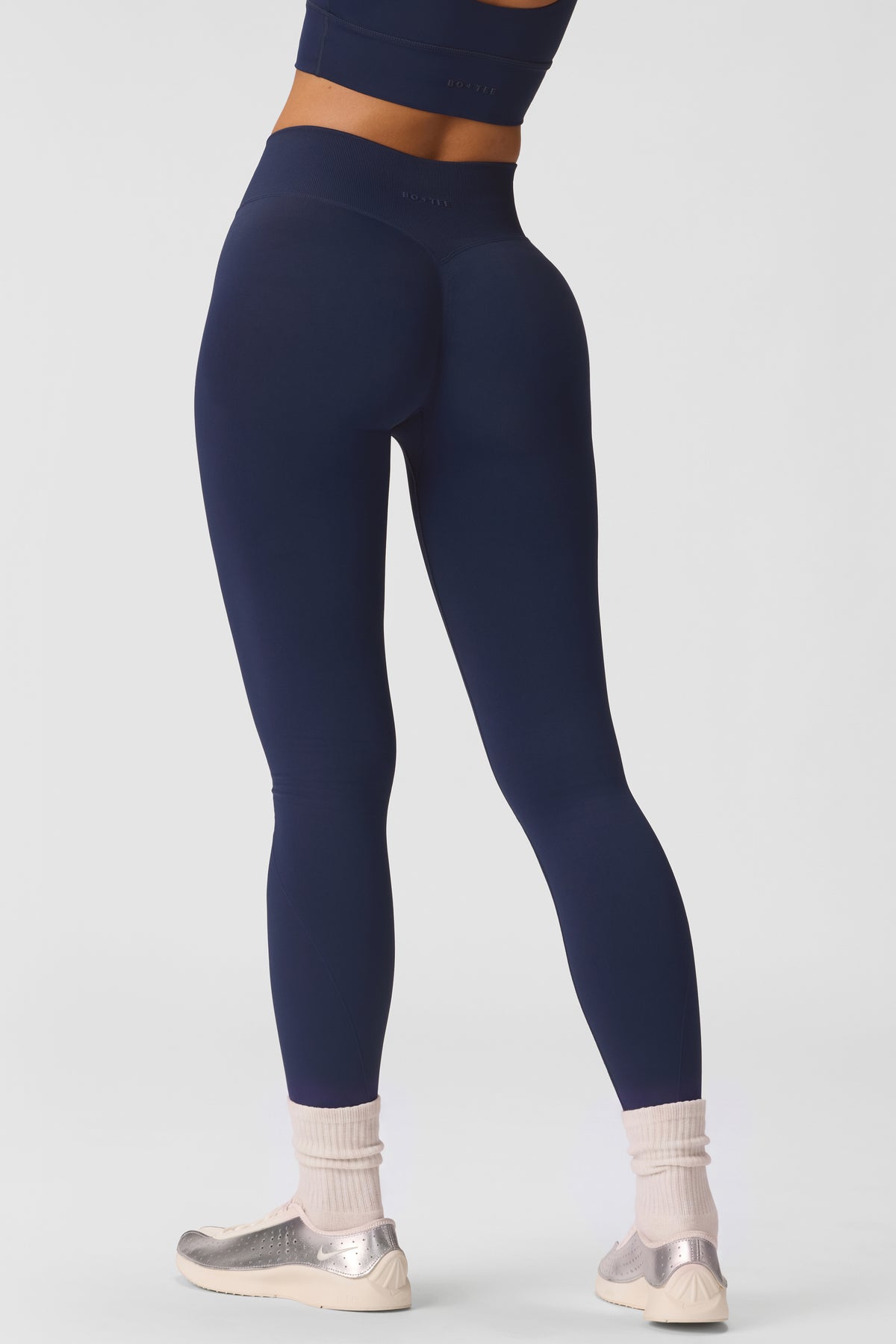 ⁣⁢Nahtlose Leggings in voller Länge in Midnight Navy⁤⁣