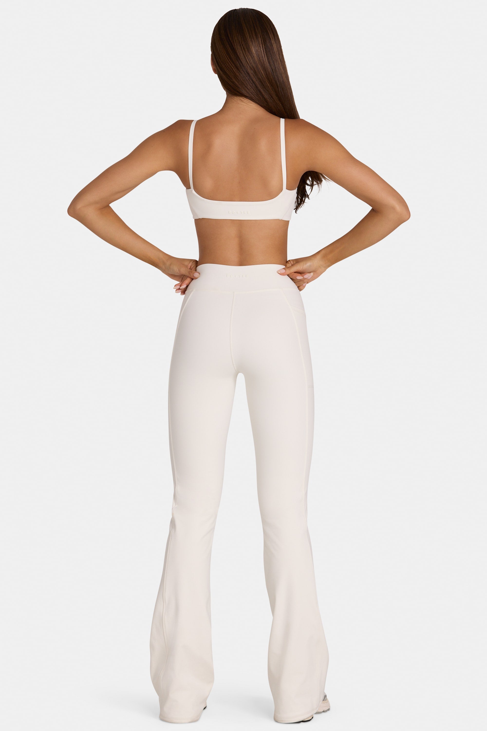 Soft Active V-Waist Flared Leggings in Coconut