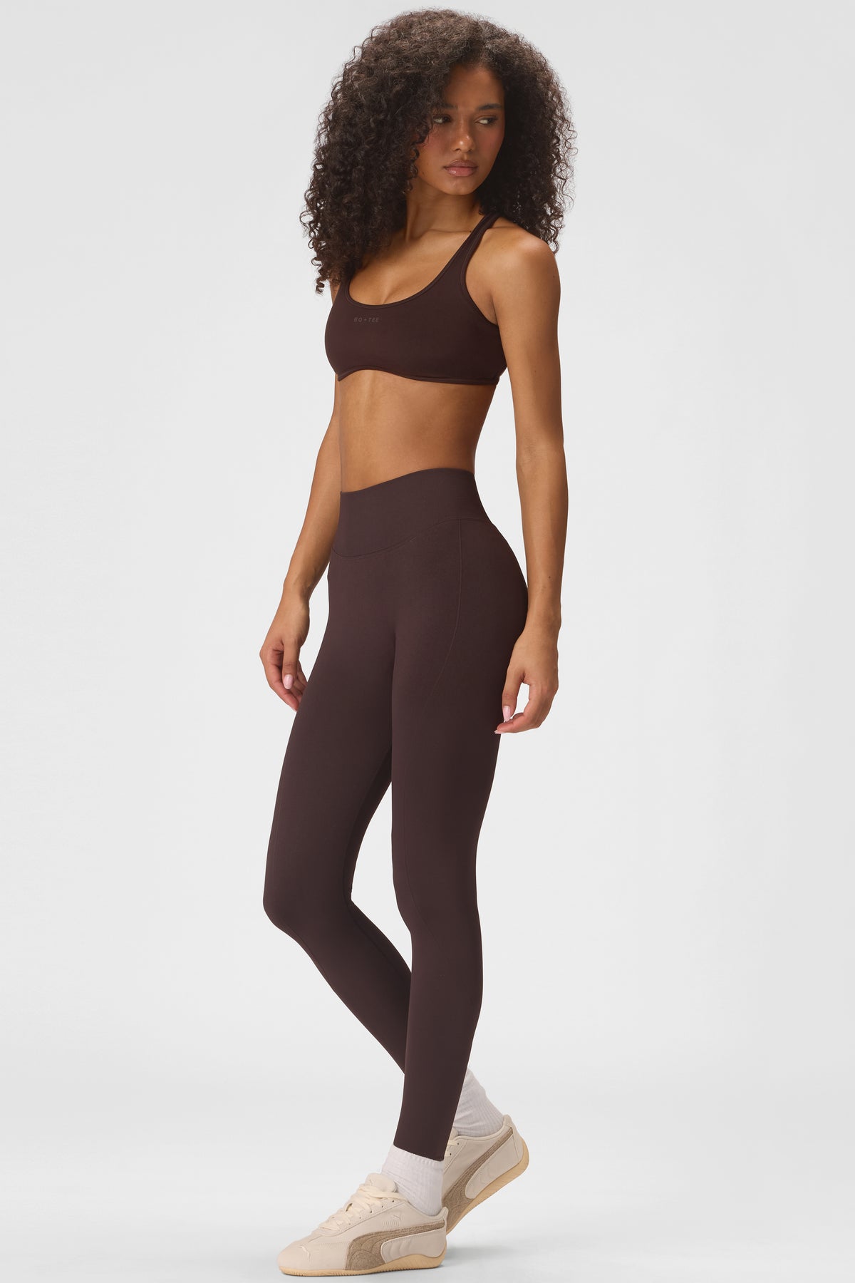 ⁣⁢Soft Active Sport-BH mit leichtem Halt in Espresso⁤⁣