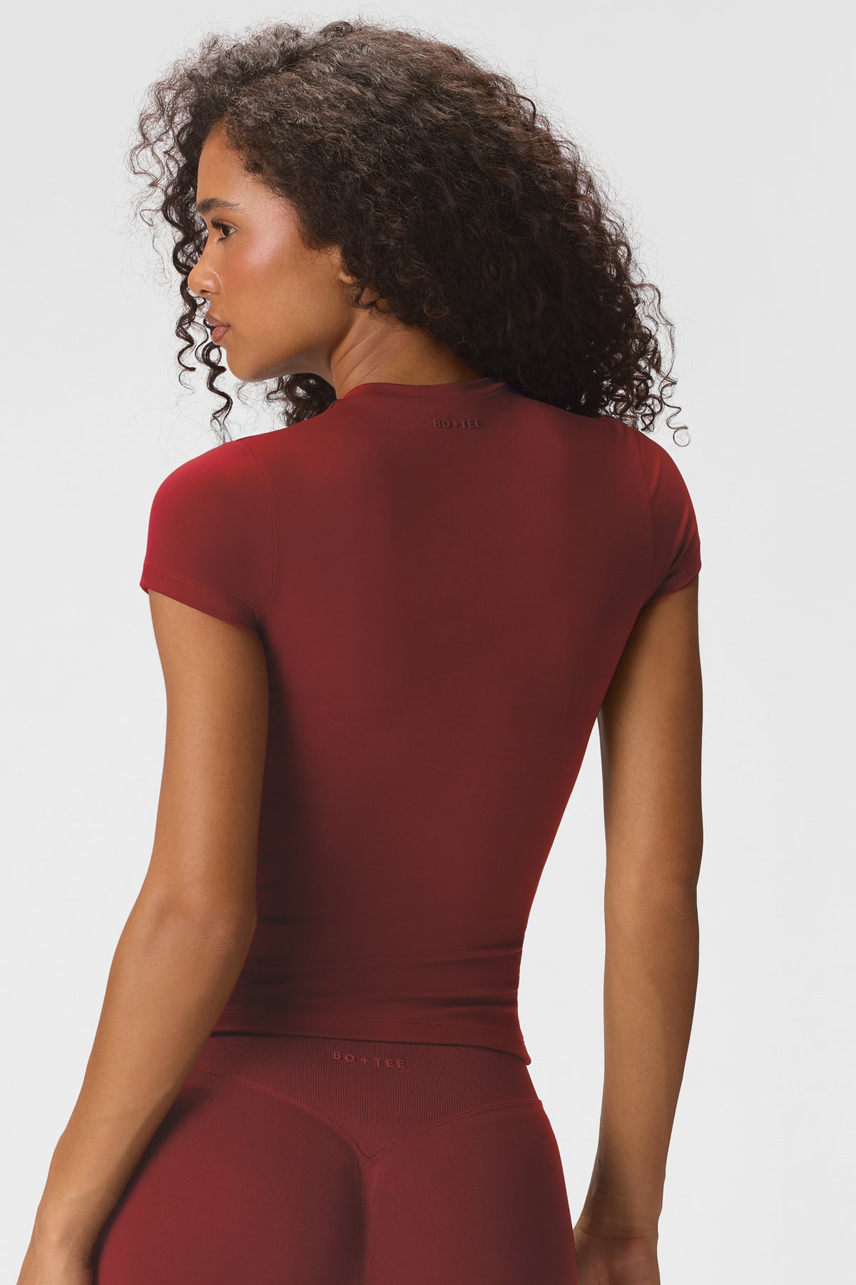 ⁣⁢Soft Active Kurzarmshirt in Dark Cherry⁤⁣