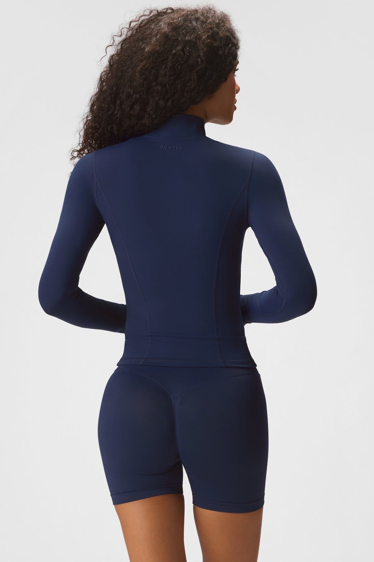 ⁣⁢Soft Active Reißverschlussjacke in Mitternachtsblau⁤⁣